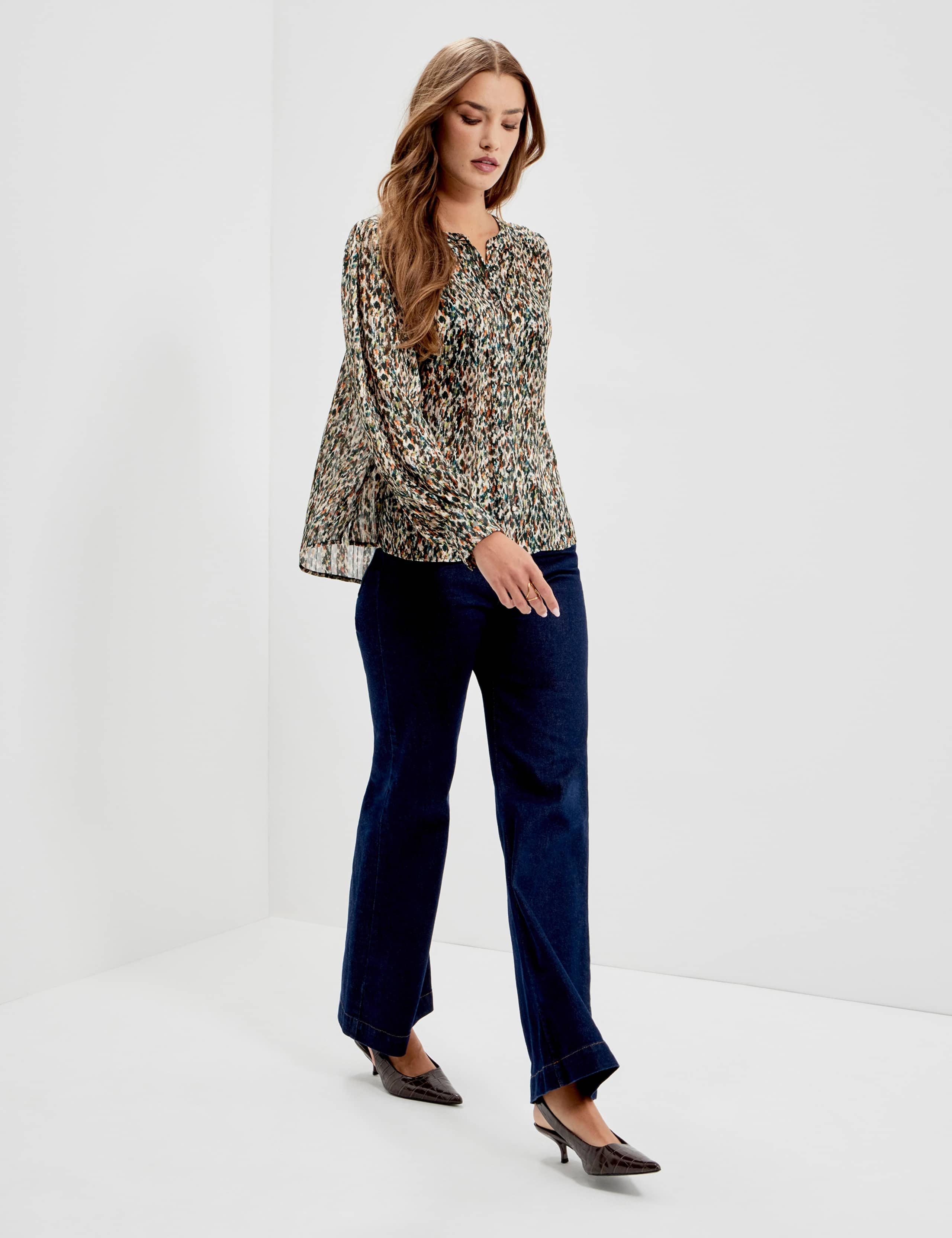 Chiffon Animal Print Button Through Blouse 7 of 9