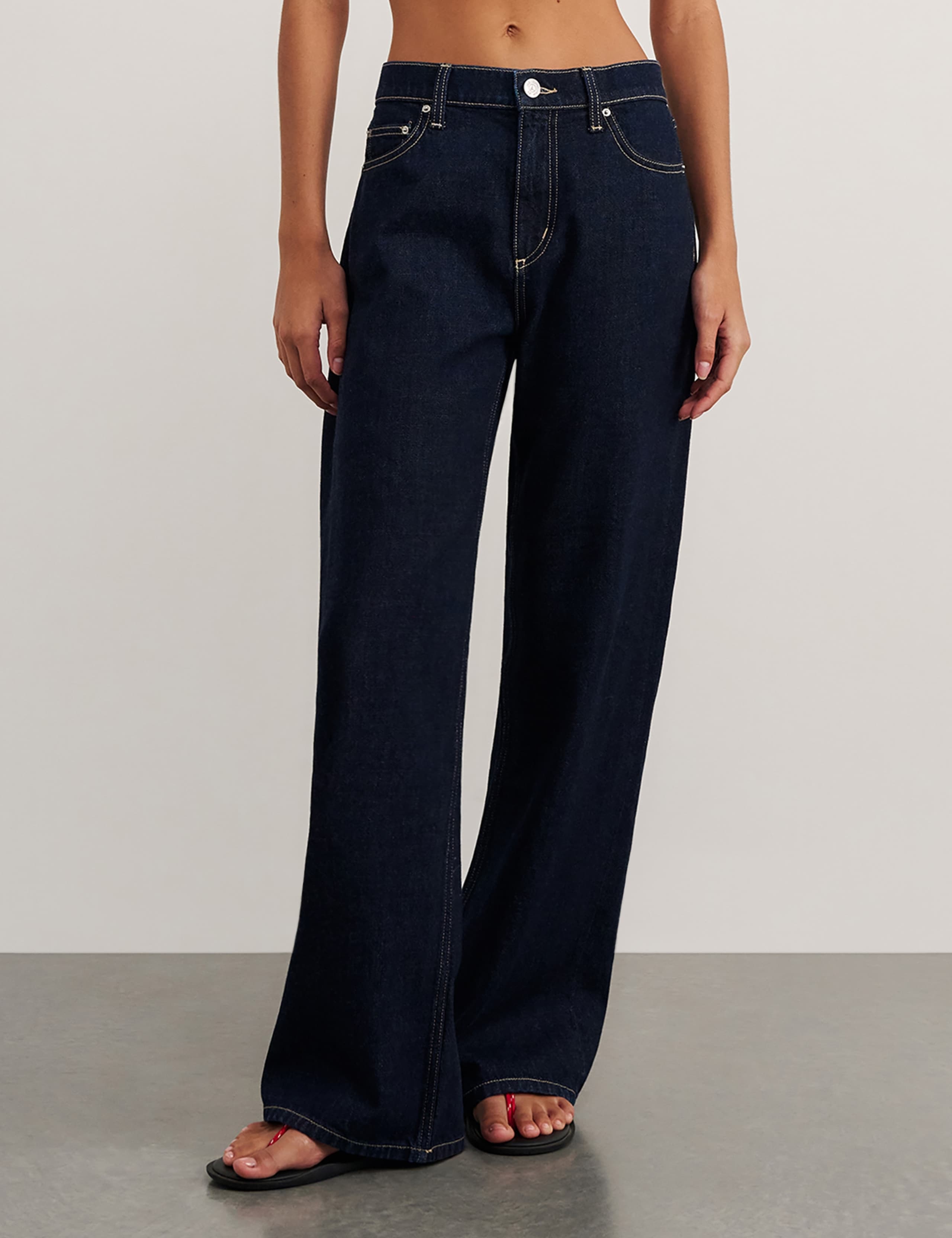 Relaxed Mid Rise Slouchy Wide Leg Jeans 3 of 5