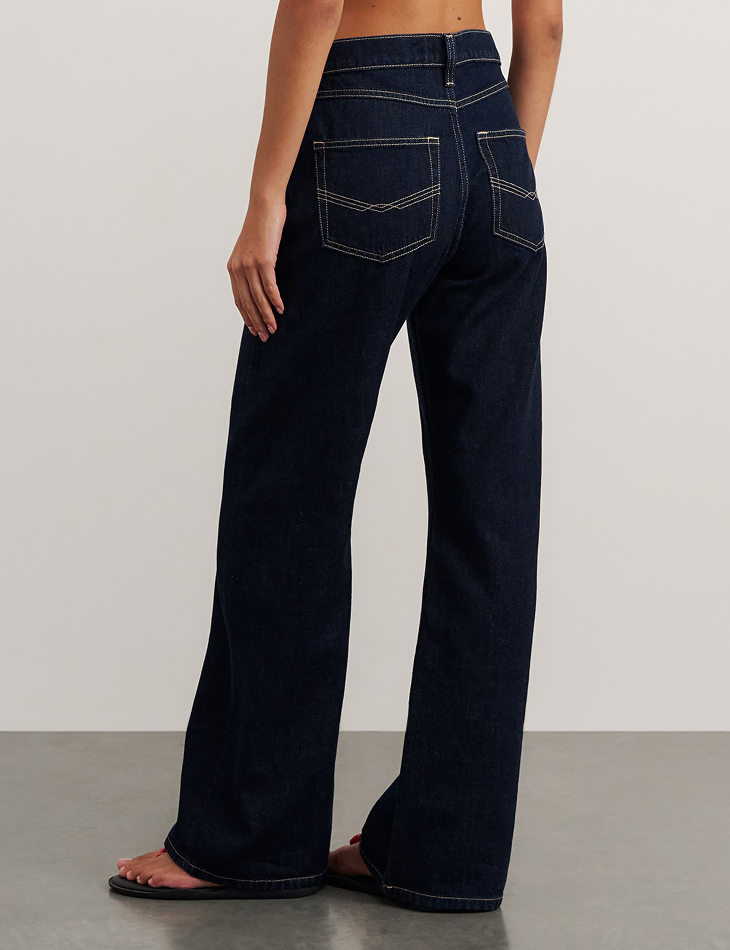 Relaxed Mid Rise Slouchy Wide Leg Jeans 5 of 5