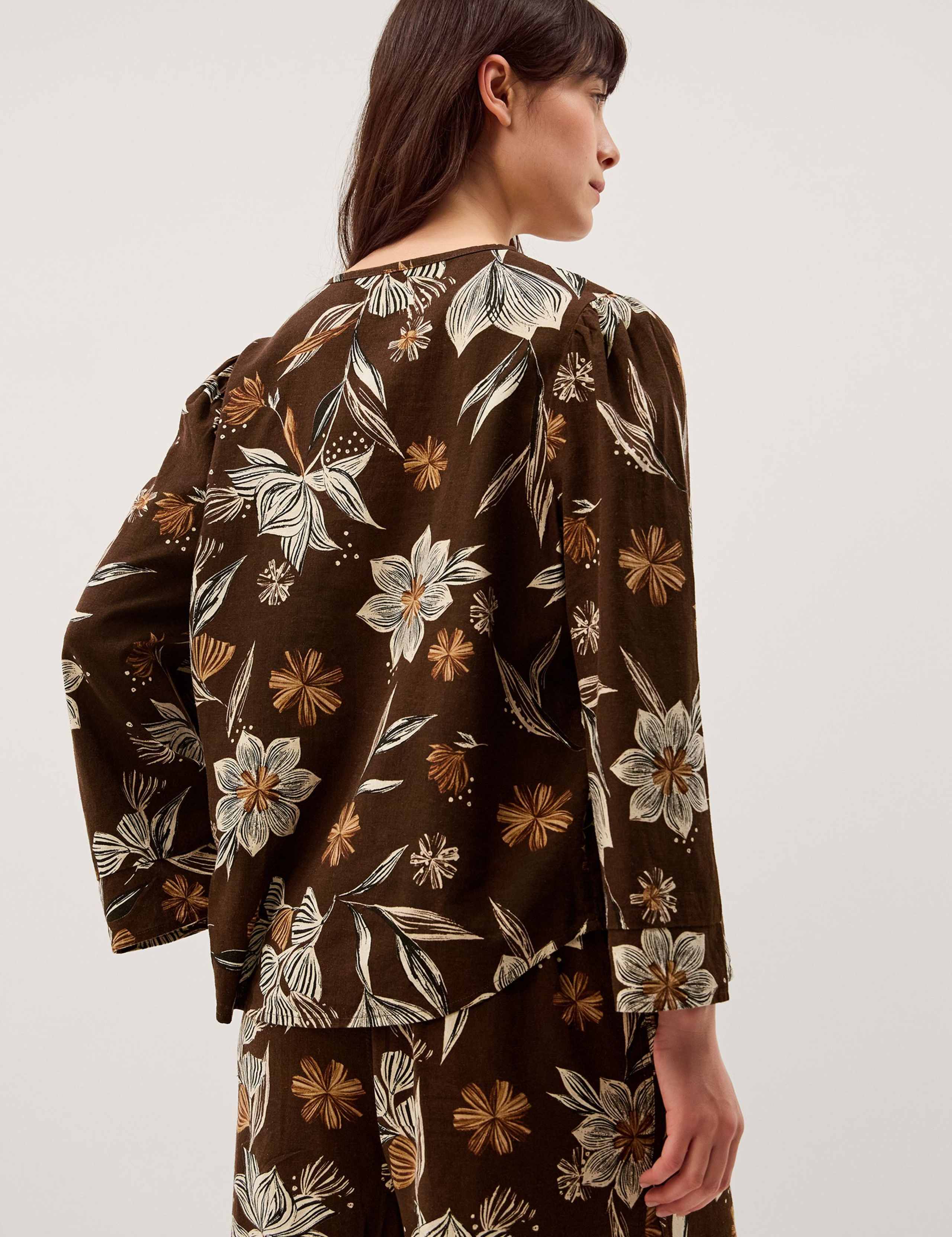 Linen Rich Floral V-Neck Tie Detail Blouse 4 of 6