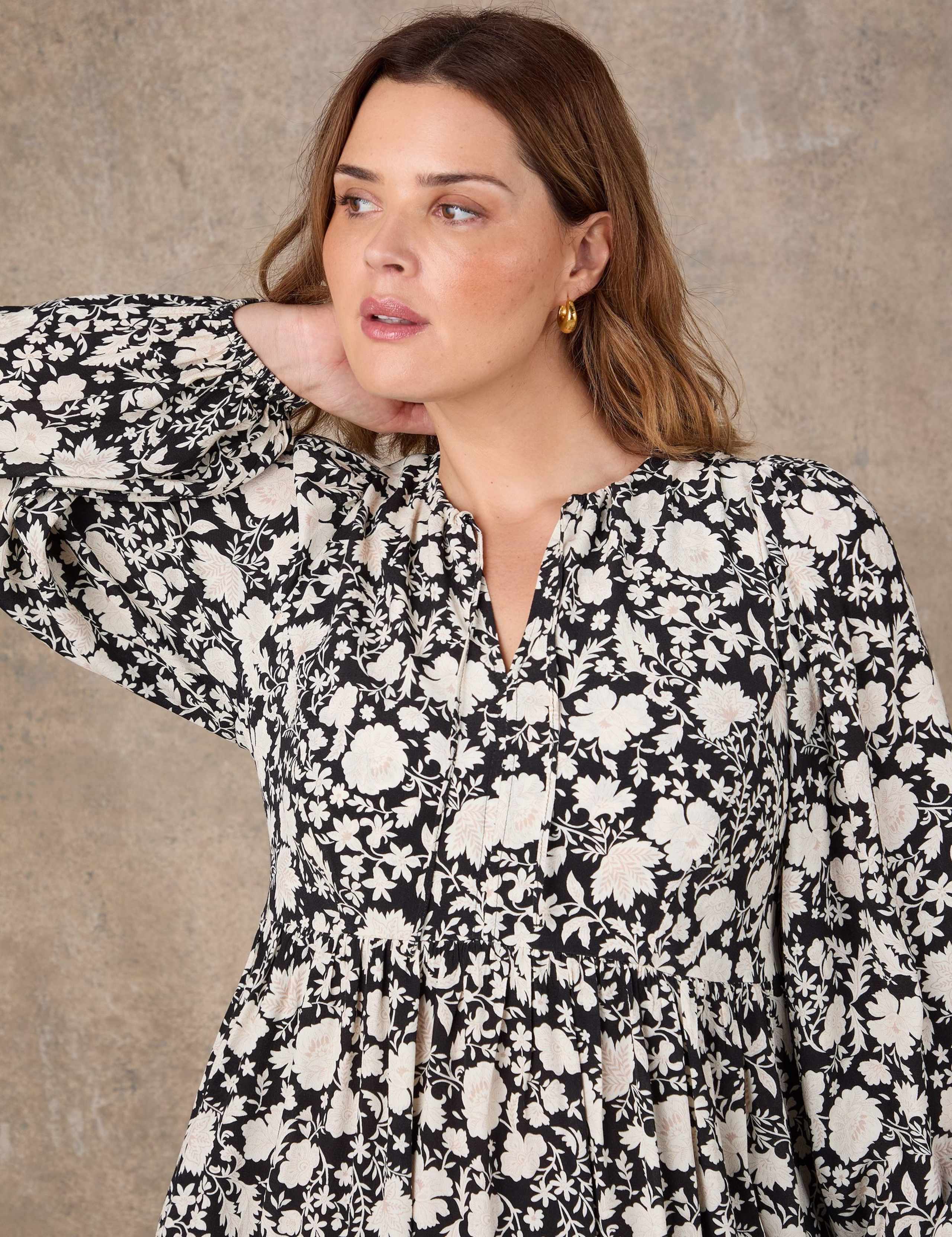 Floral Tie Neck Blouson Sleeve Midaxi Dress 2 of 4