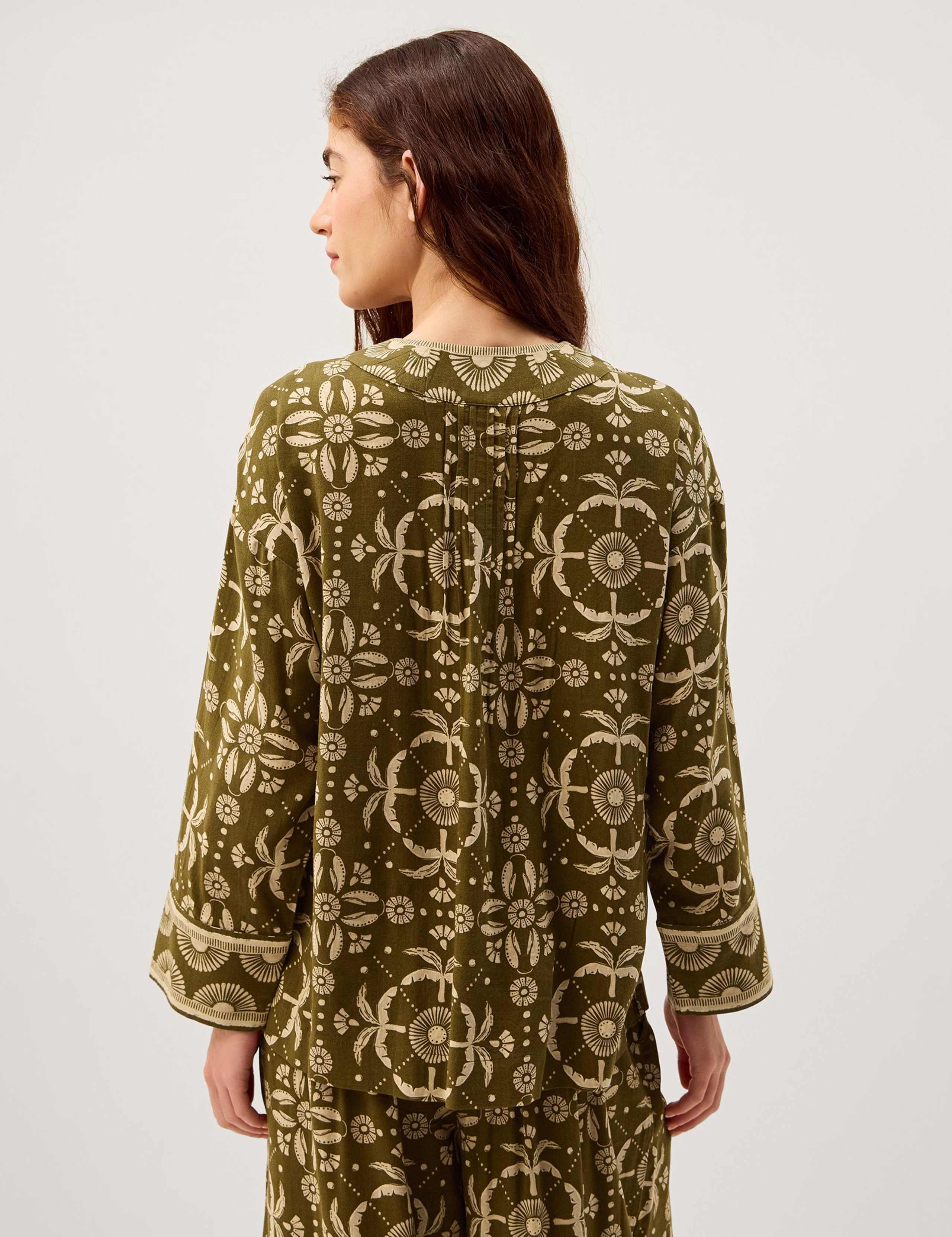 Floral V-Neck Pintuck Top 3 of 5