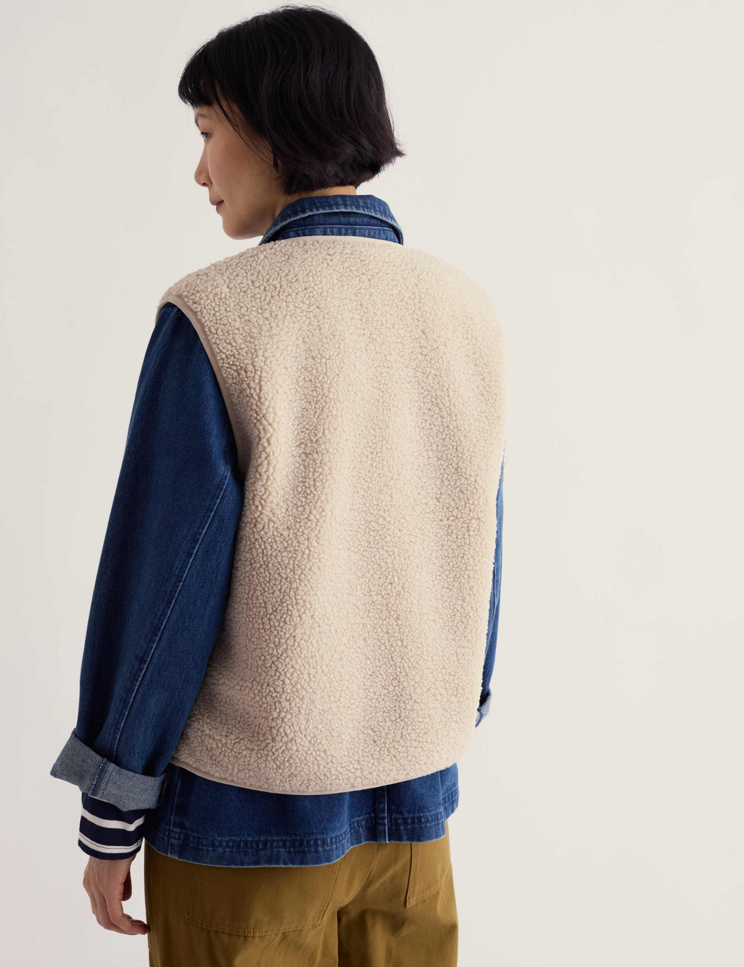 Relaxed Fleece Gilet 5 of 5