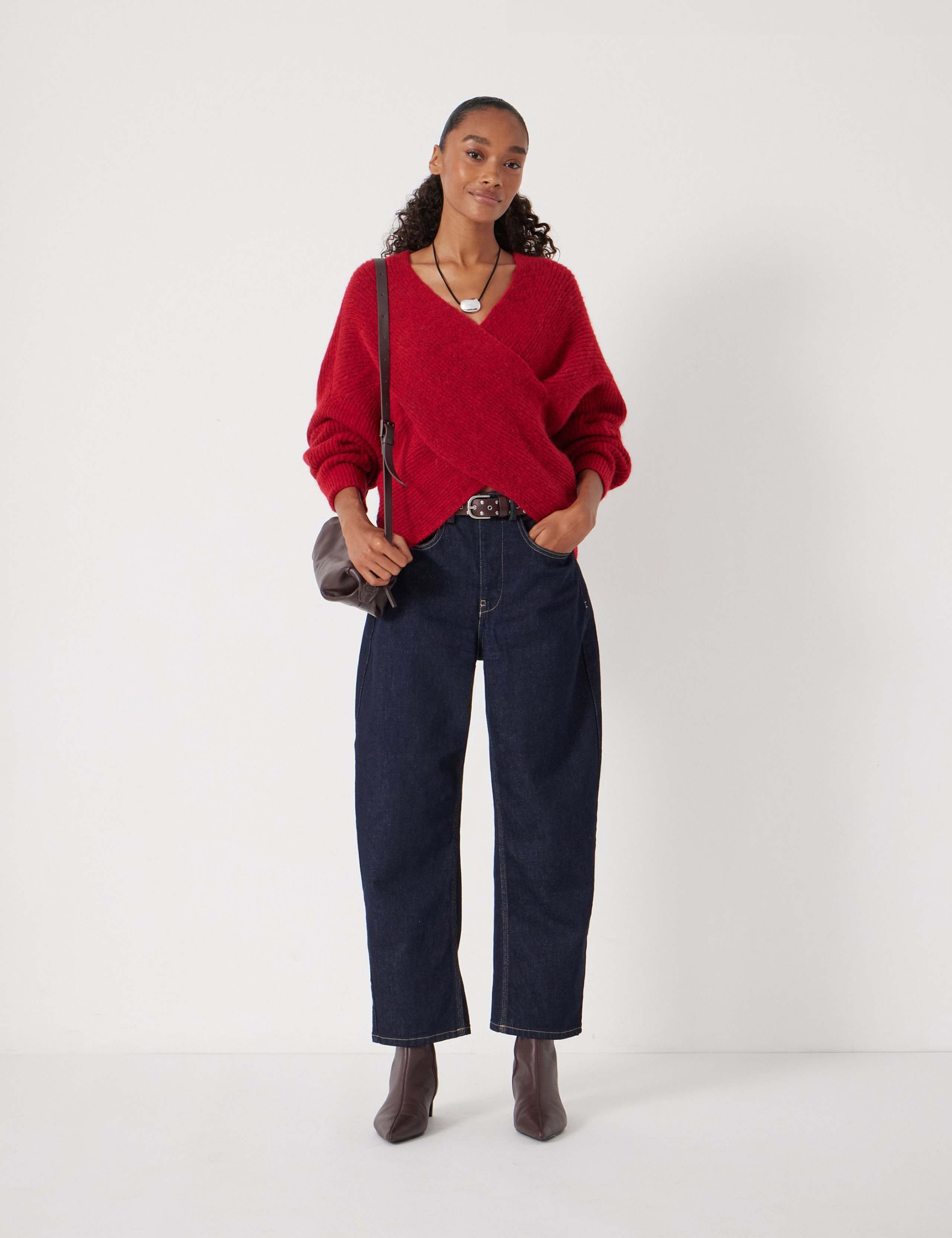 Mid Rise Barrel Jeans 3 of 7