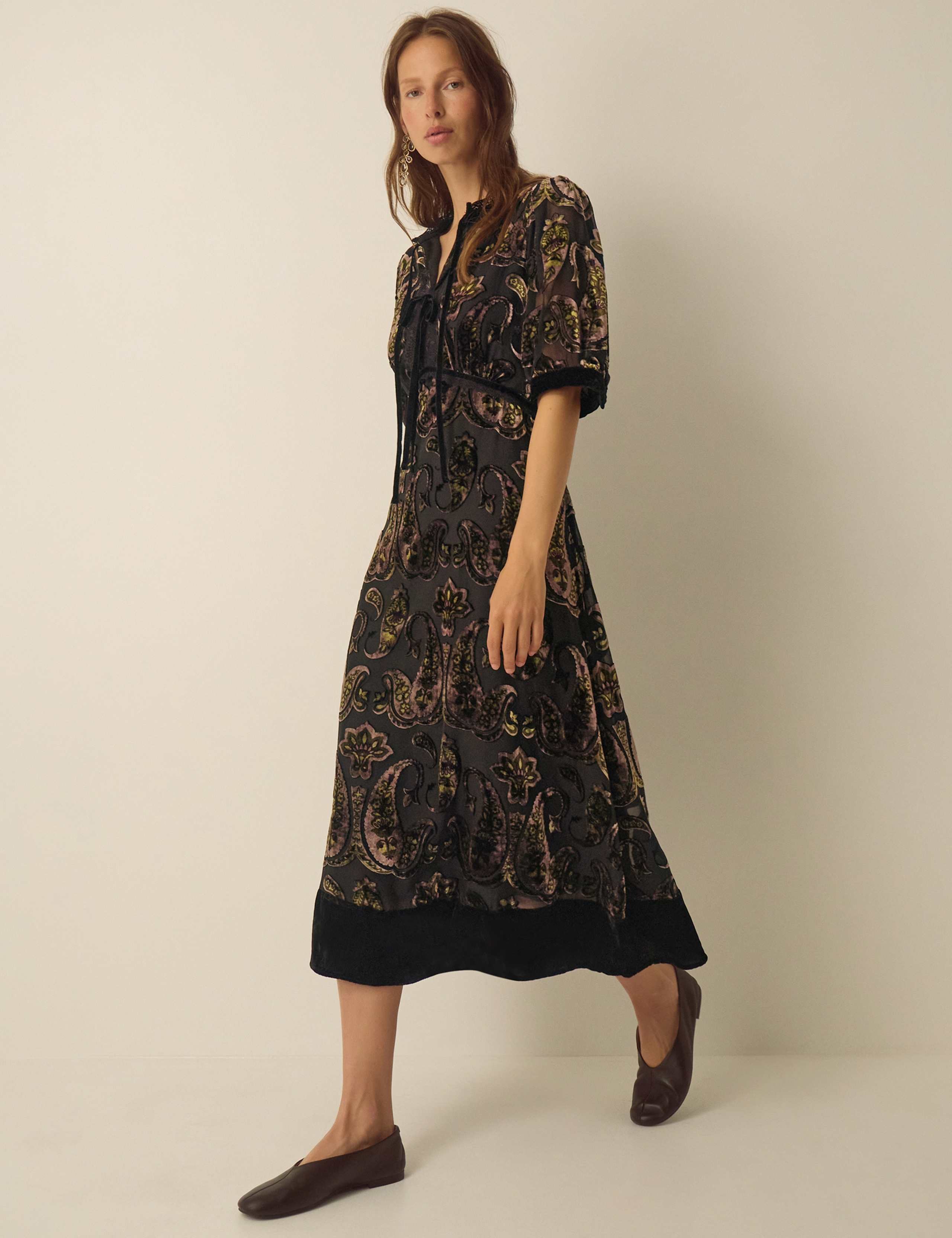 Printed Devoree Tie Detail Midi Dress 1 of 5