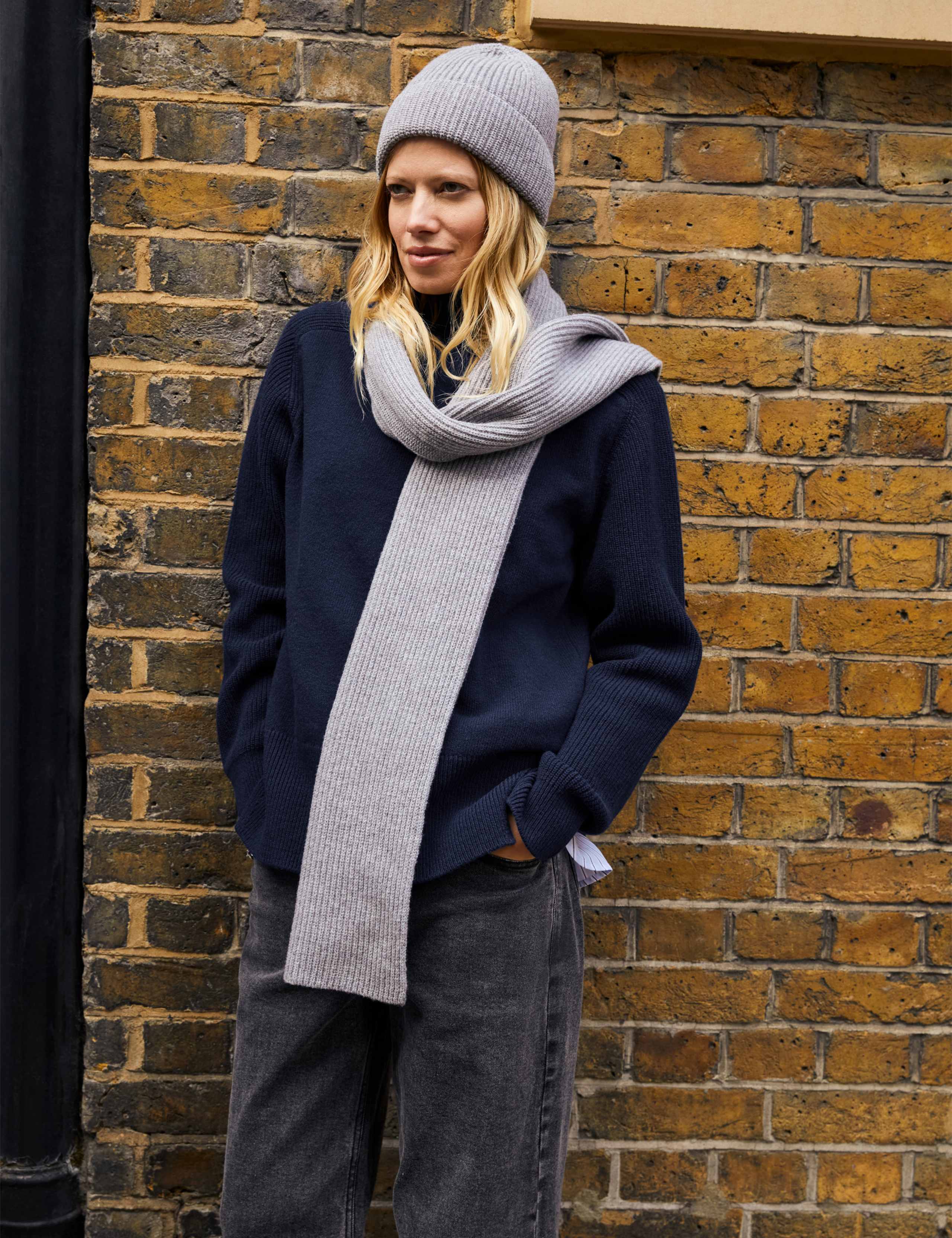 Pure Wool Ribbed Knit Scarf 1 of 3