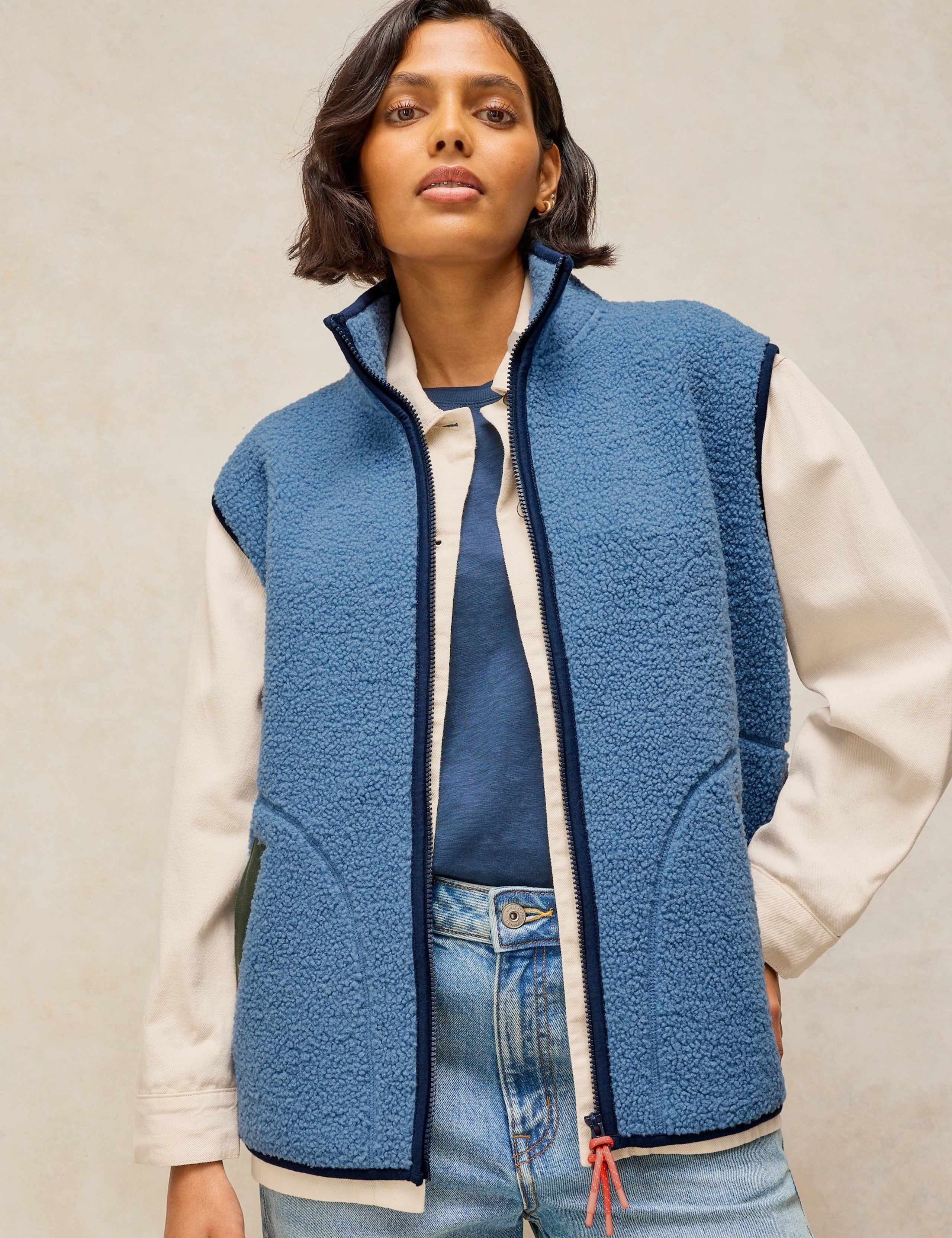 Borg Fleece Gilet 1 of 6