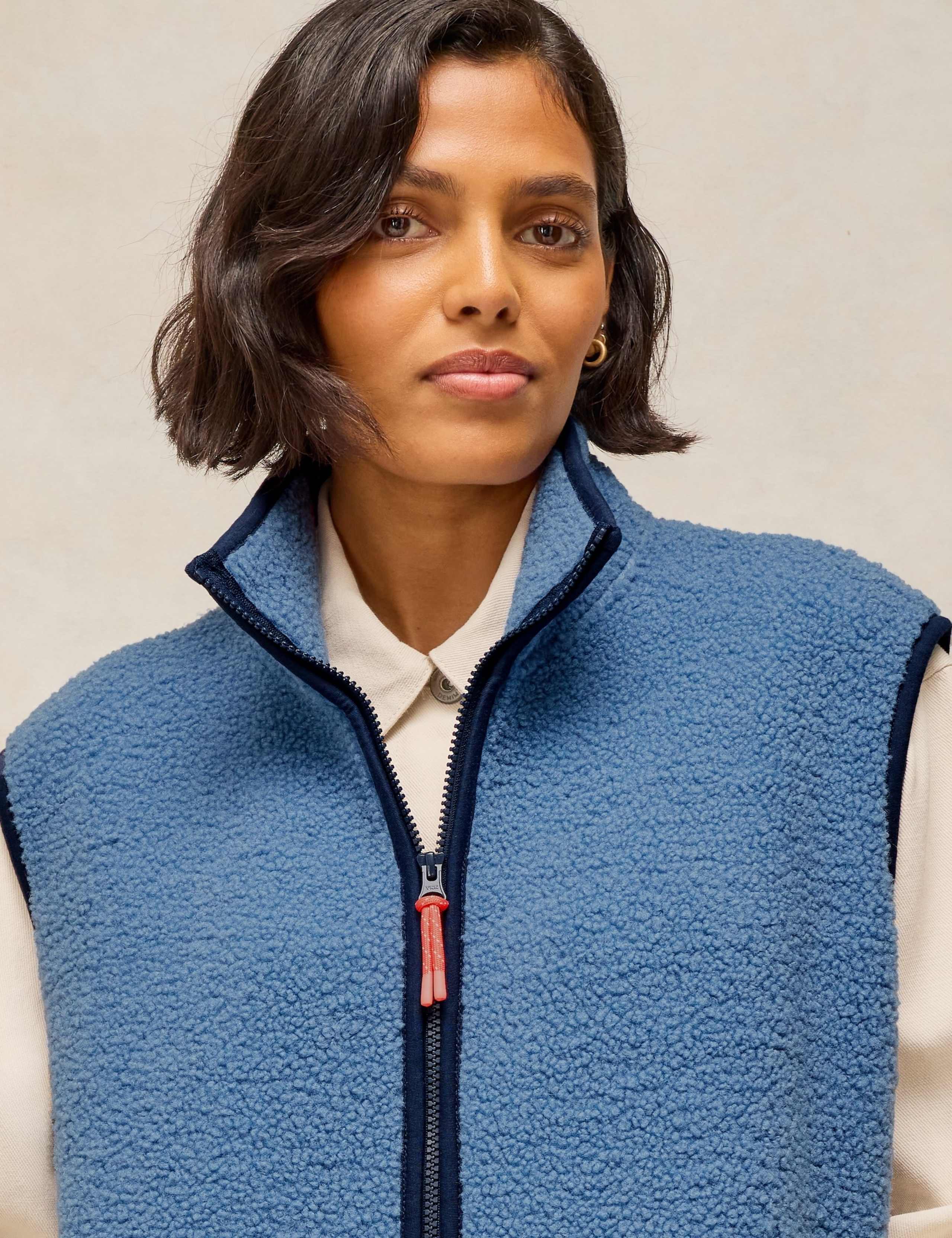 Borg Fleece Gilet 5 of 6