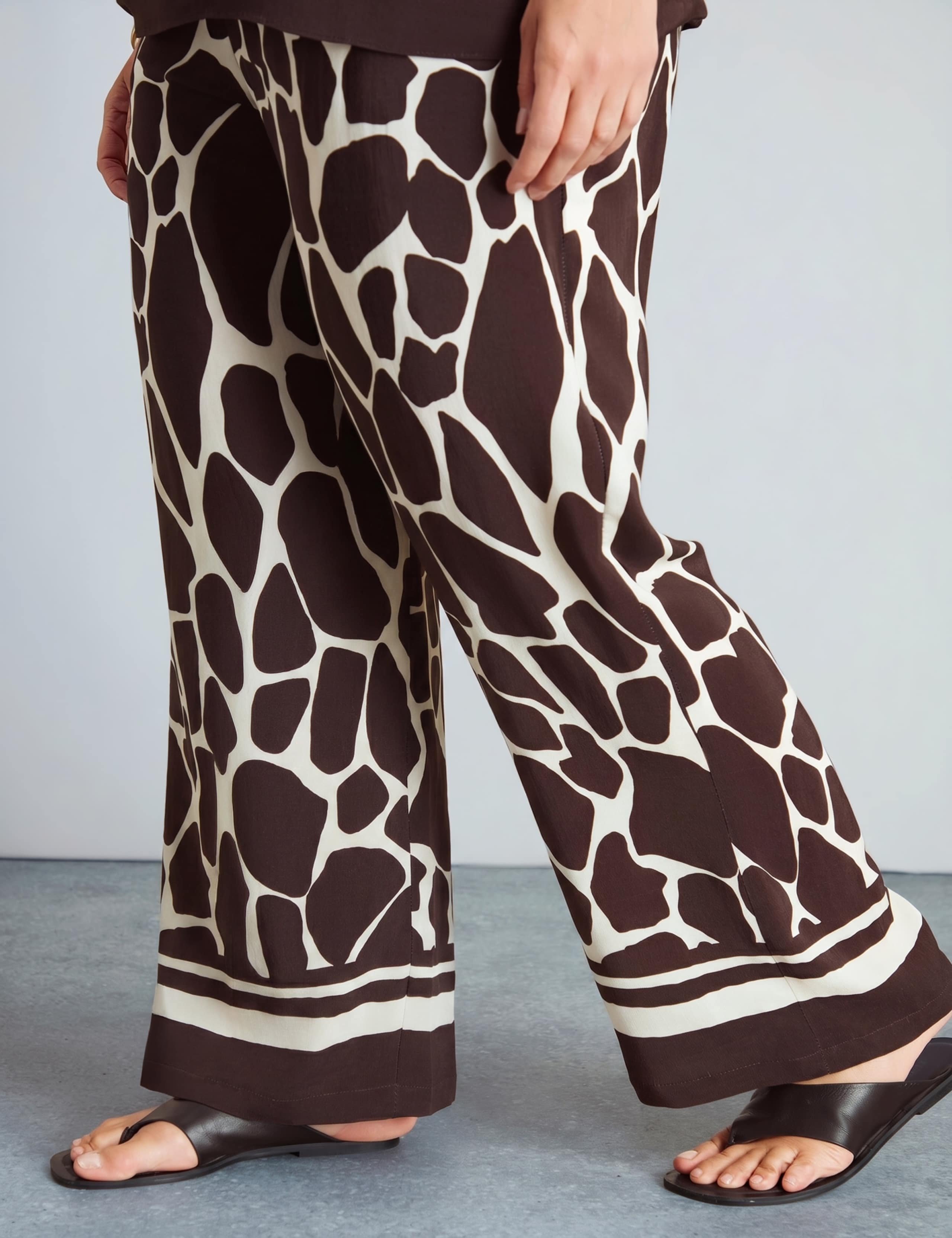 Animal Print Elasticated Waist Wide Leg Trousers 3 of 4