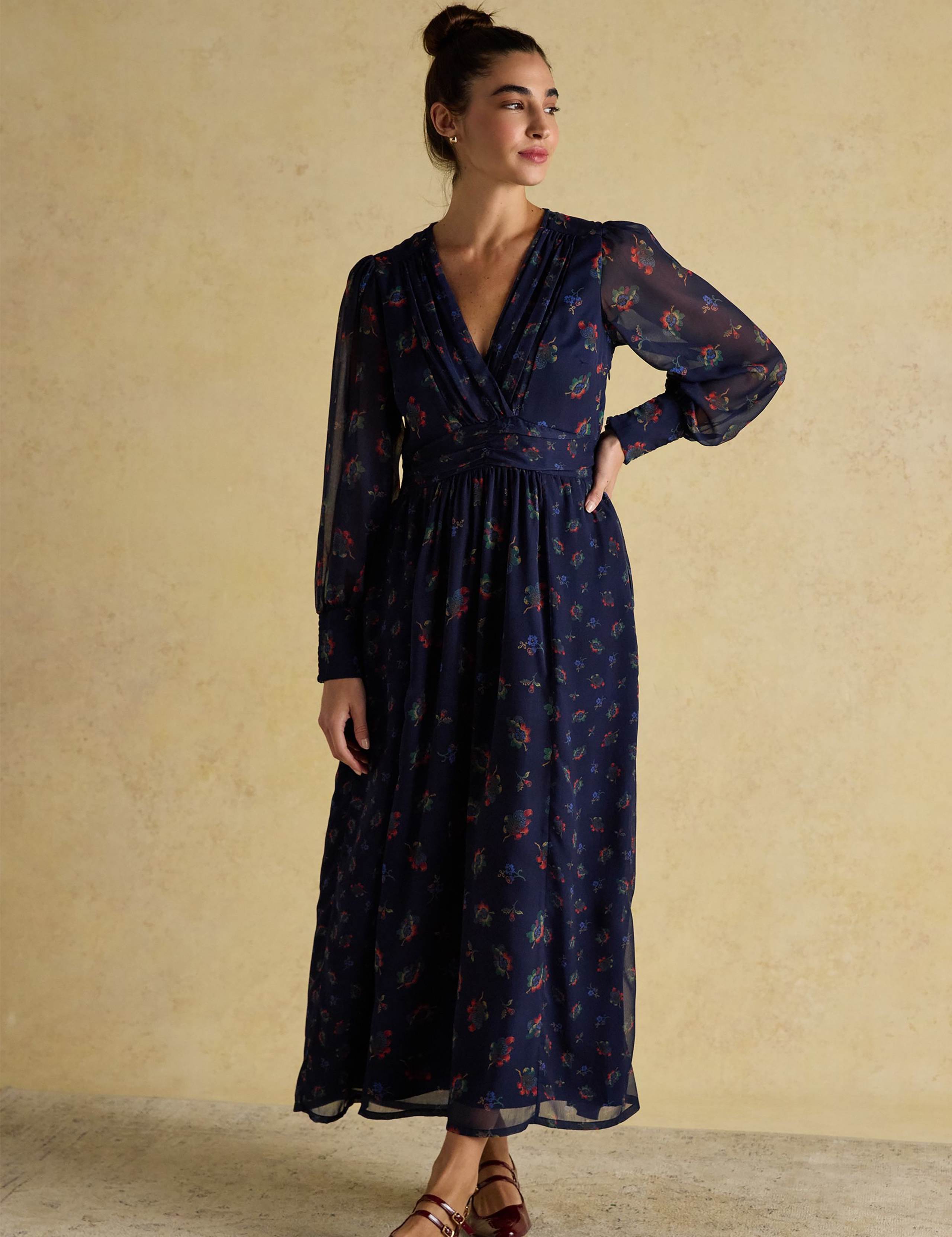 Floral V-Neck Midaxi Wrap Dress 3 of 9