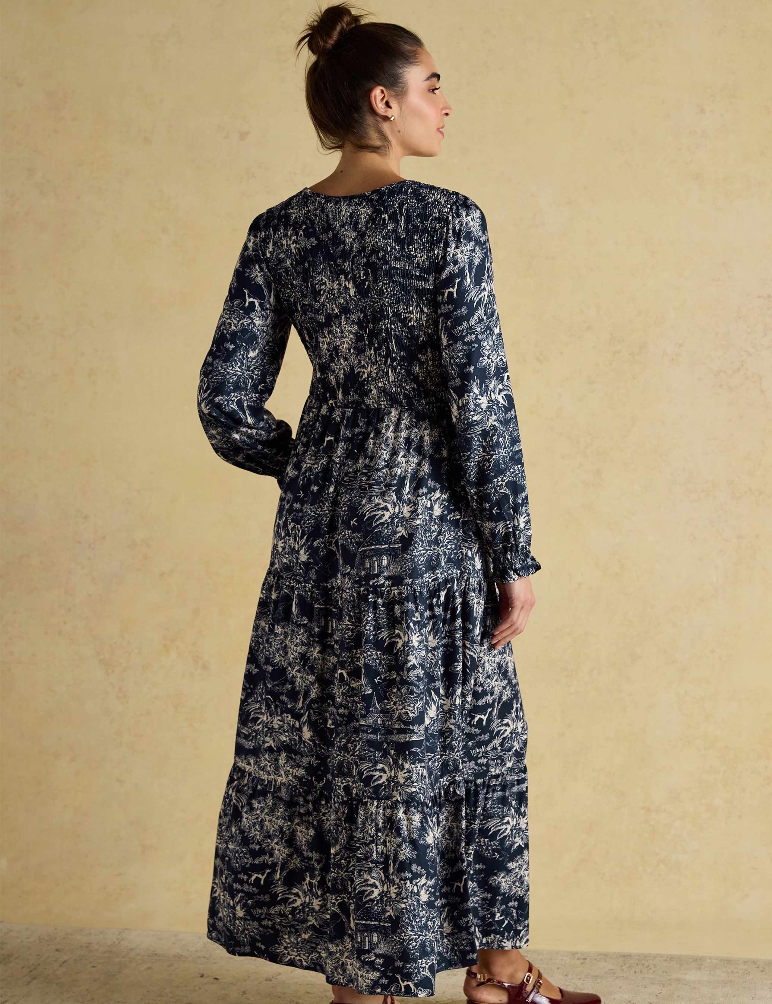 Printed Round Neck Midaxi Tiered Dress 5 of 9