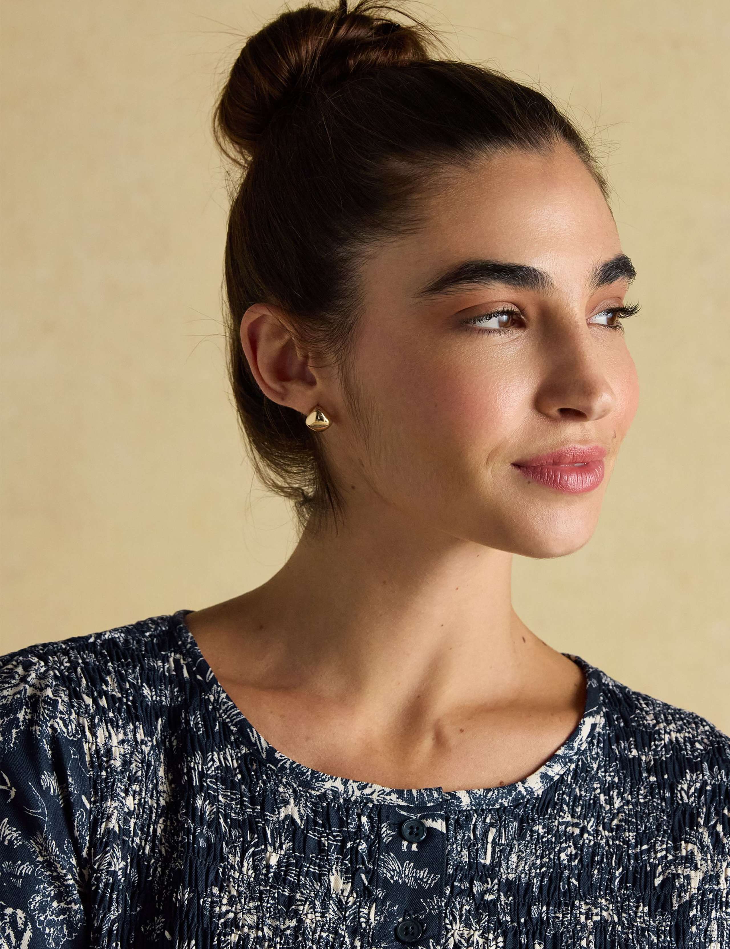 Printed Round Neck Midaxi Tiered Dress 6 of 9