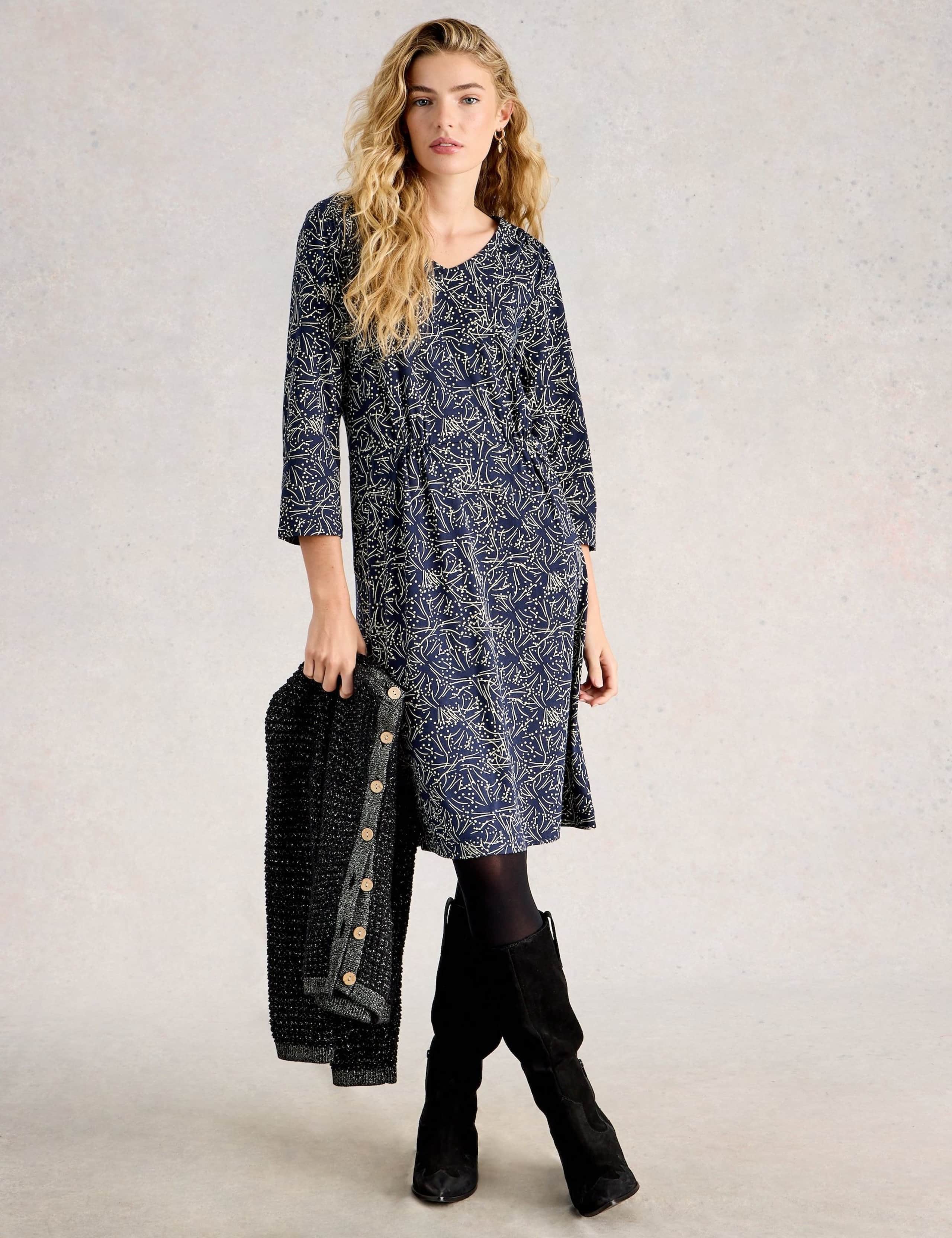 Jersey Printed V-Neck Waisted Dress 3 of 6