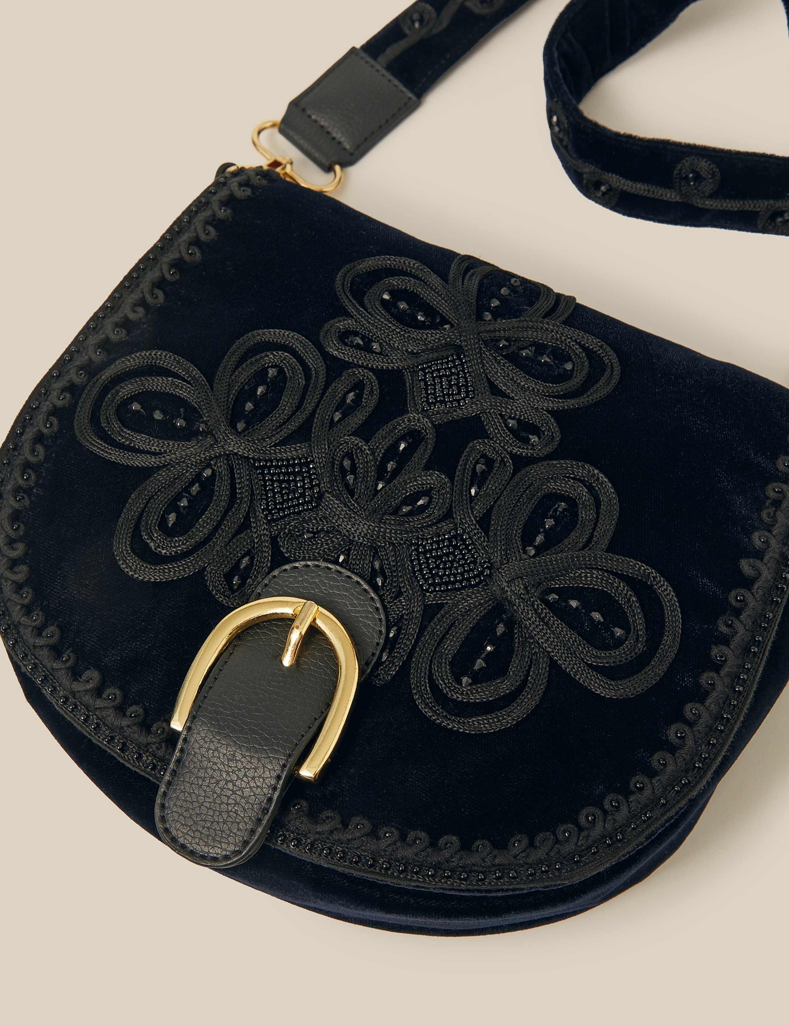 Cross Body Saddle Bag 3 of 4