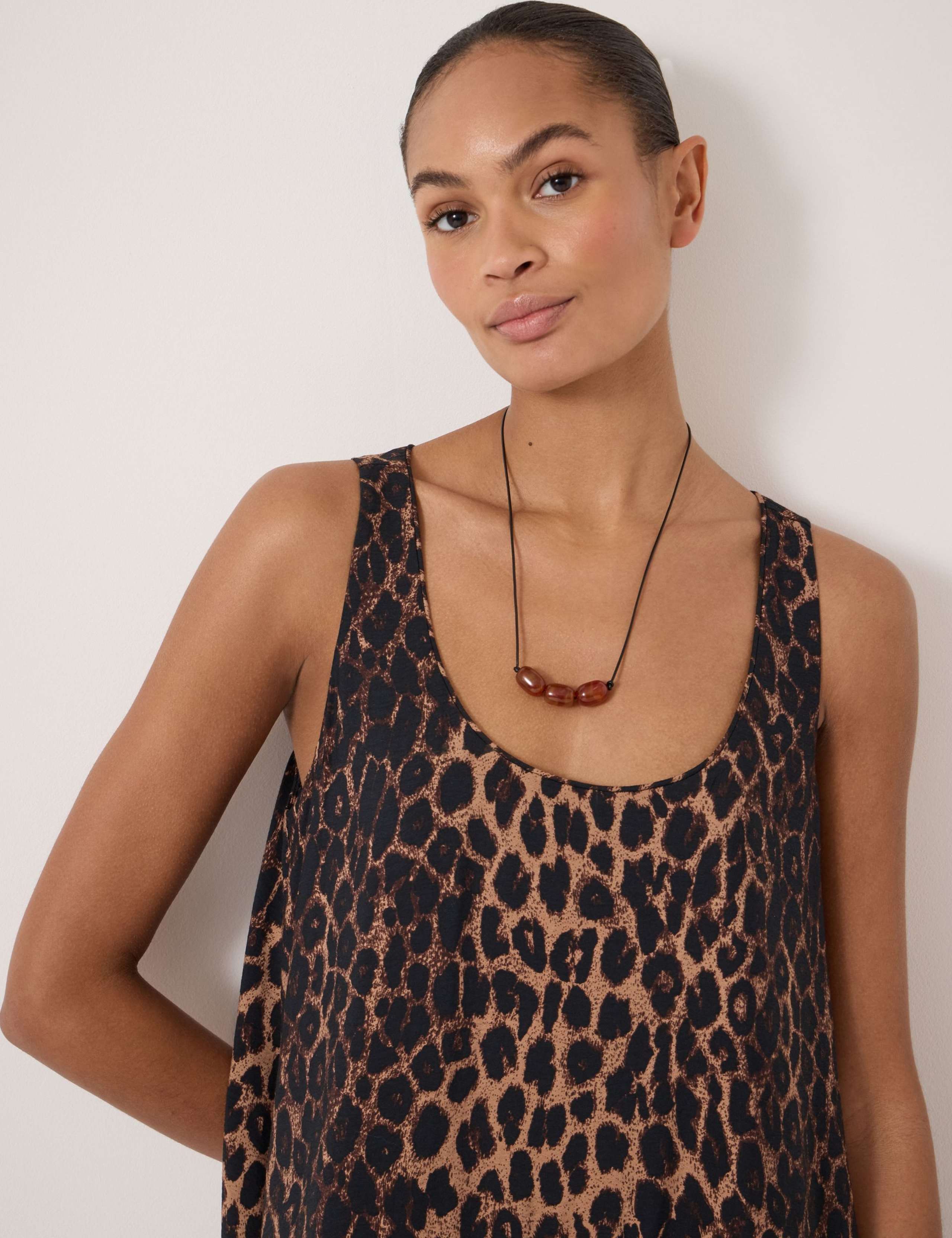 Scoop Neck Maxi Column Dress 4 of 4