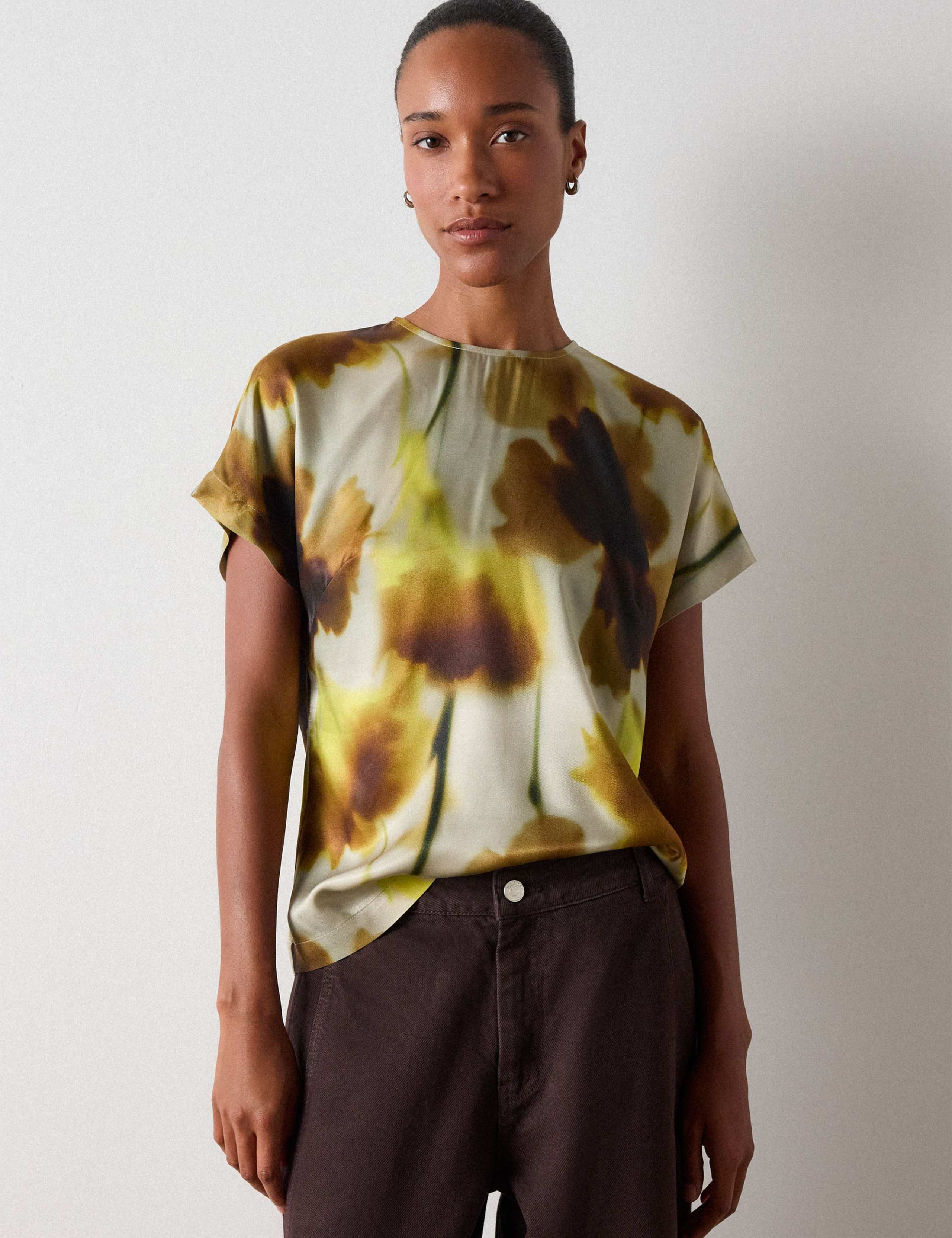 Floral Blouse 4 of 6