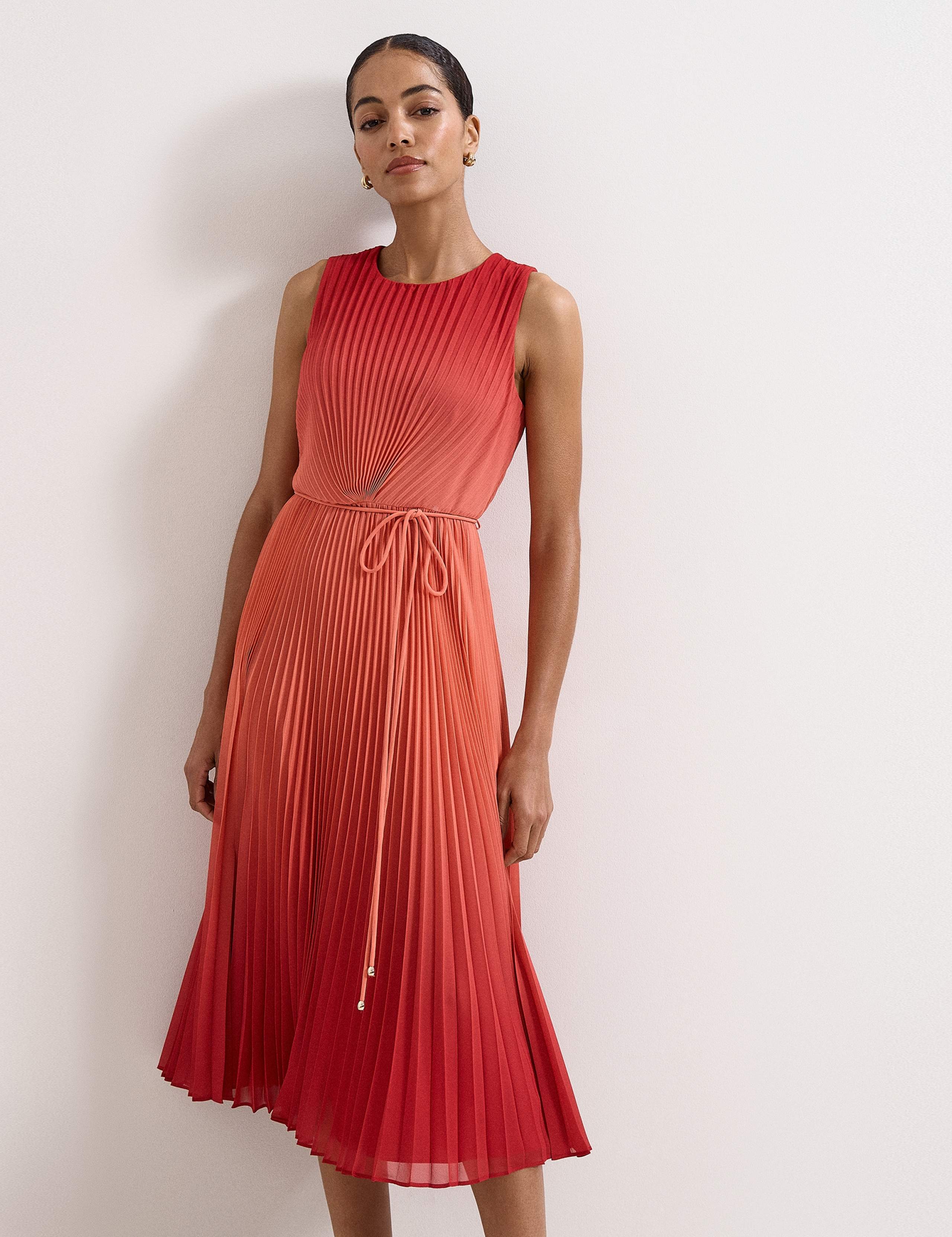 Ombré Crew Neck Pleated Midi Skater Dress 5 of 7