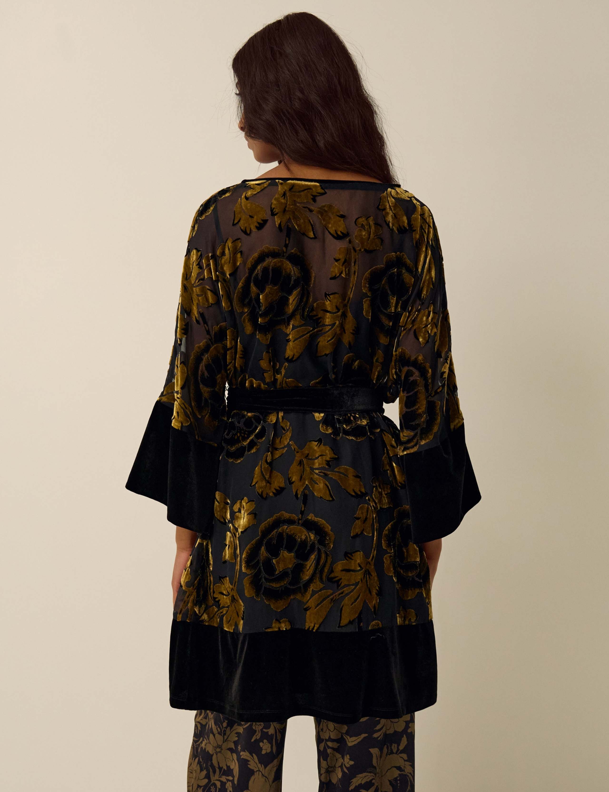 Printed Scoop Neck Zip Up Knee Length Dress 3 of 4