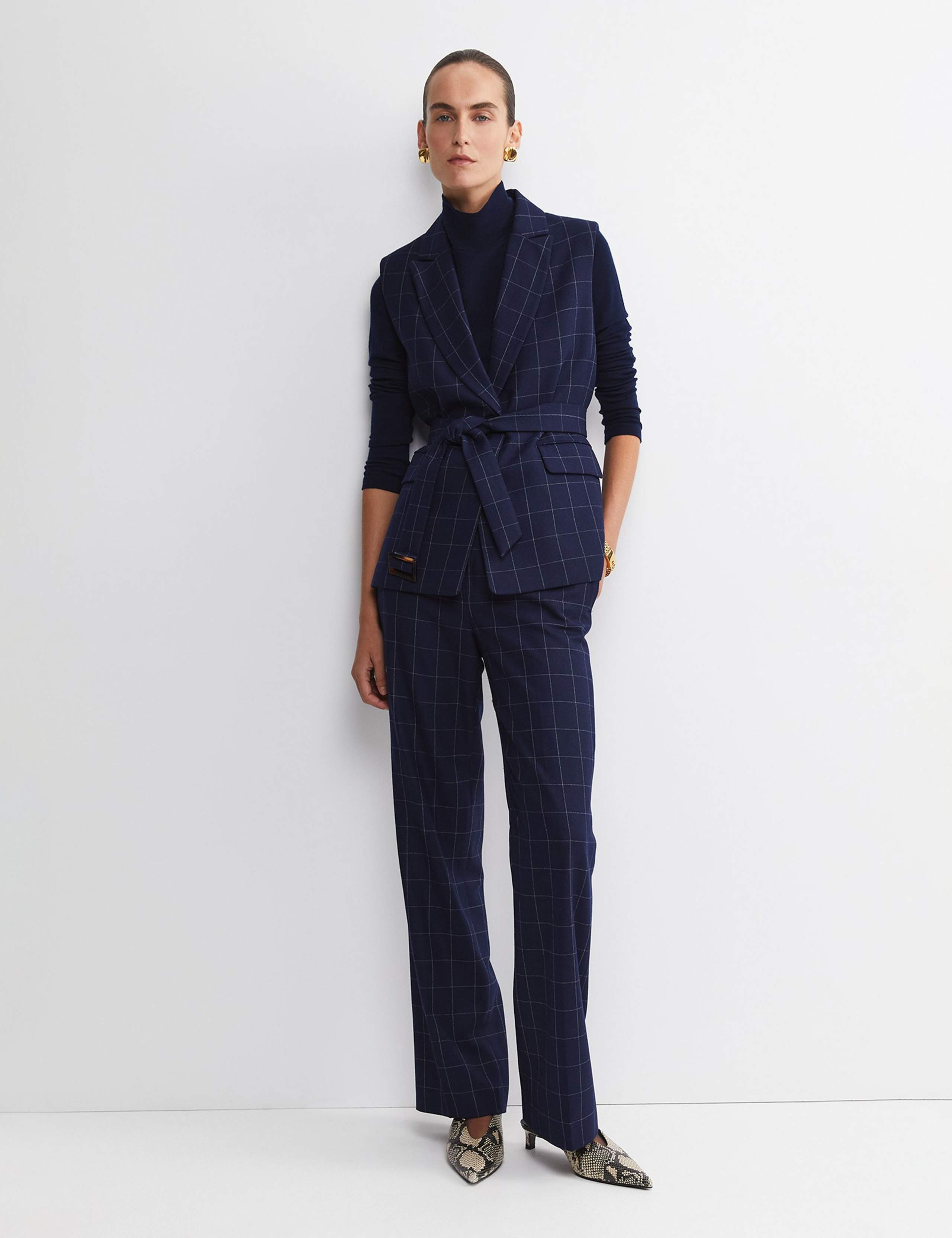 Wool Rich Checked V-Neck Belted Vest 3 of 7