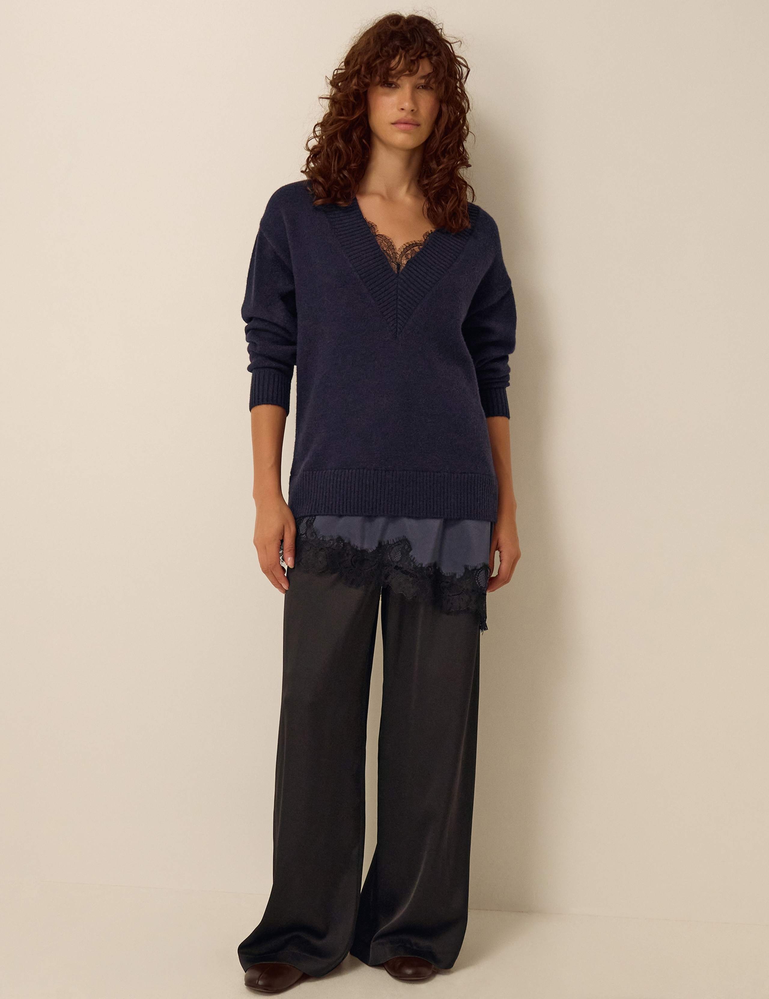Lace Detail Regular Fit V Neck Jumper 2 of 4