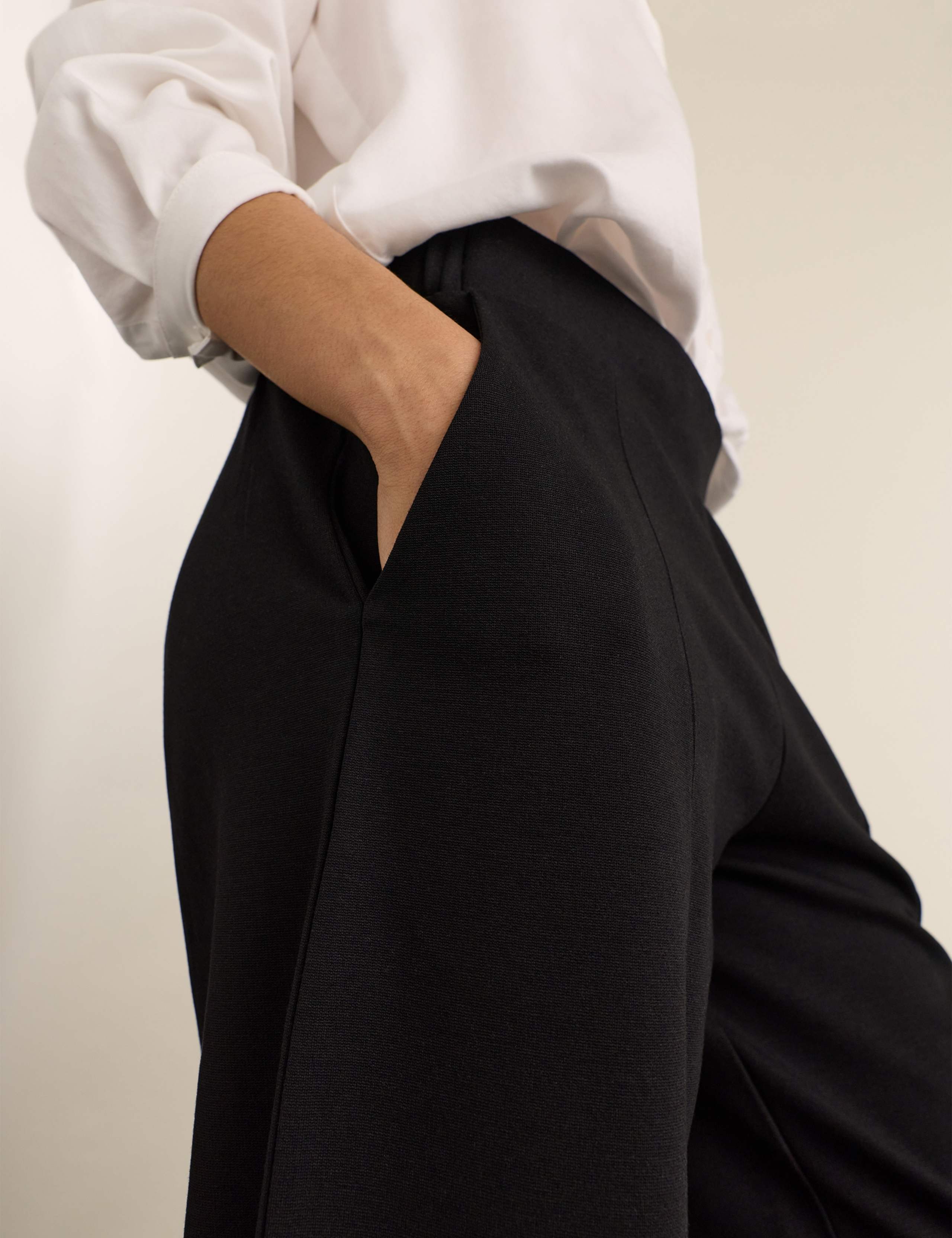 Jersey Elasticated Waist Barrel Leg Trousers 5 of 6