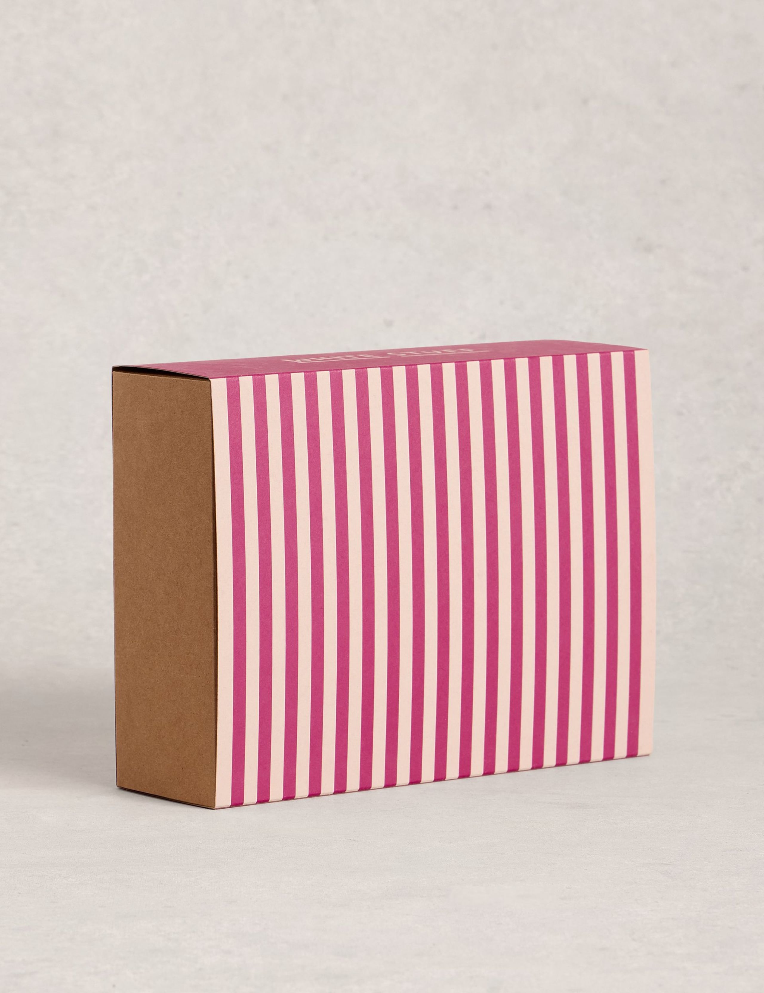 4pk Cotton Rich Christmas Ankle High Socks 4 of 4