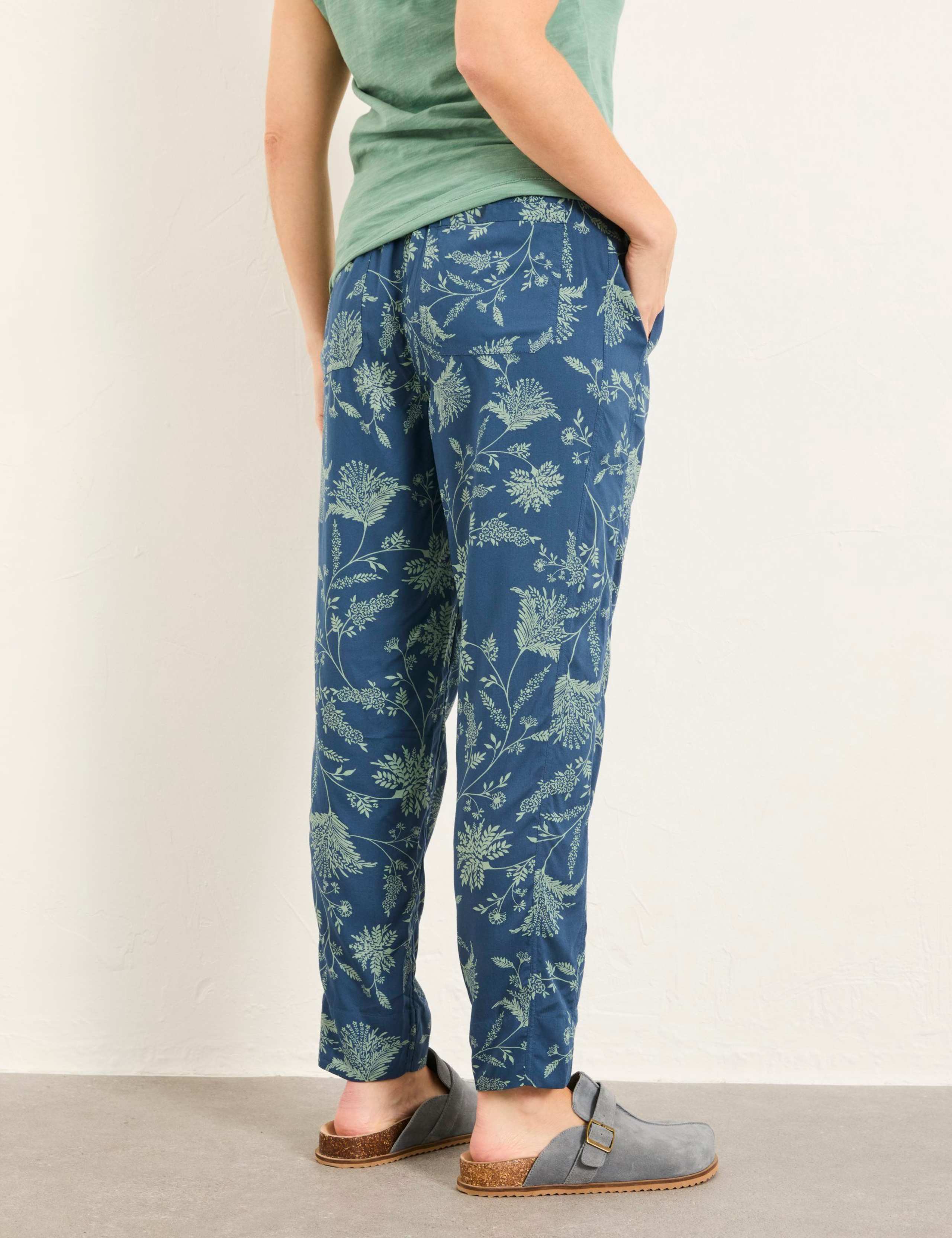 Floral Tapered Ankle Grazer Trousers 3 of 5