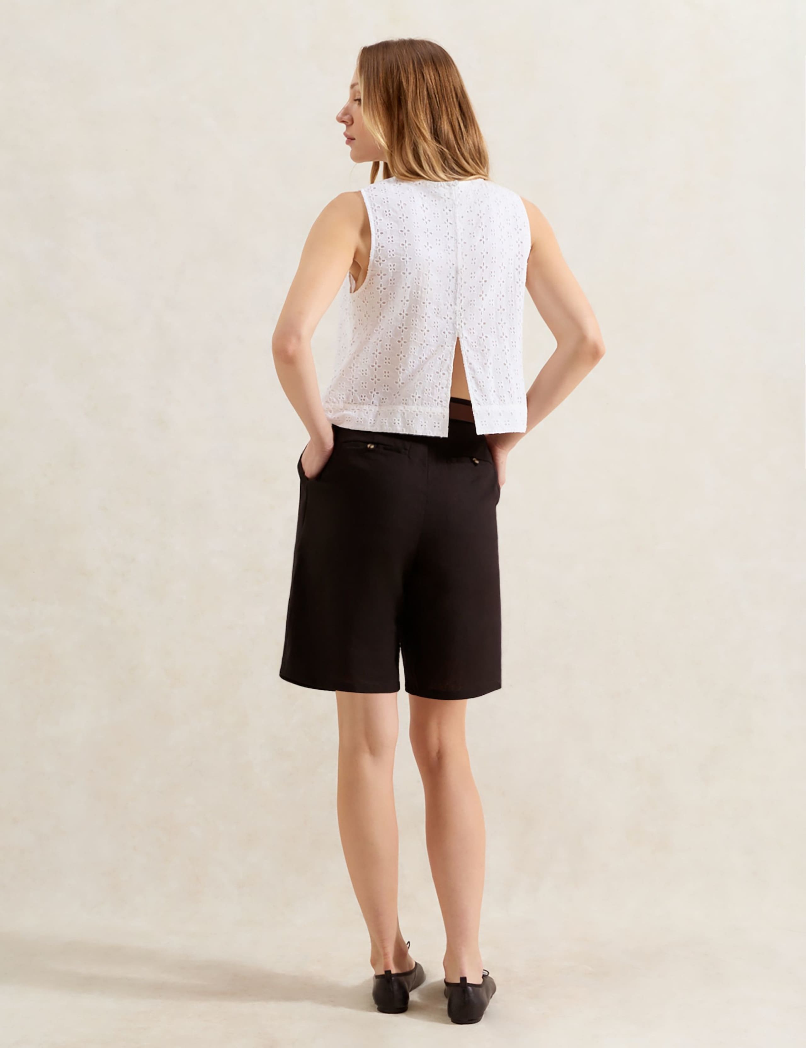 Linen Rich High Waisted Pleat Front Shorts 2 of 3