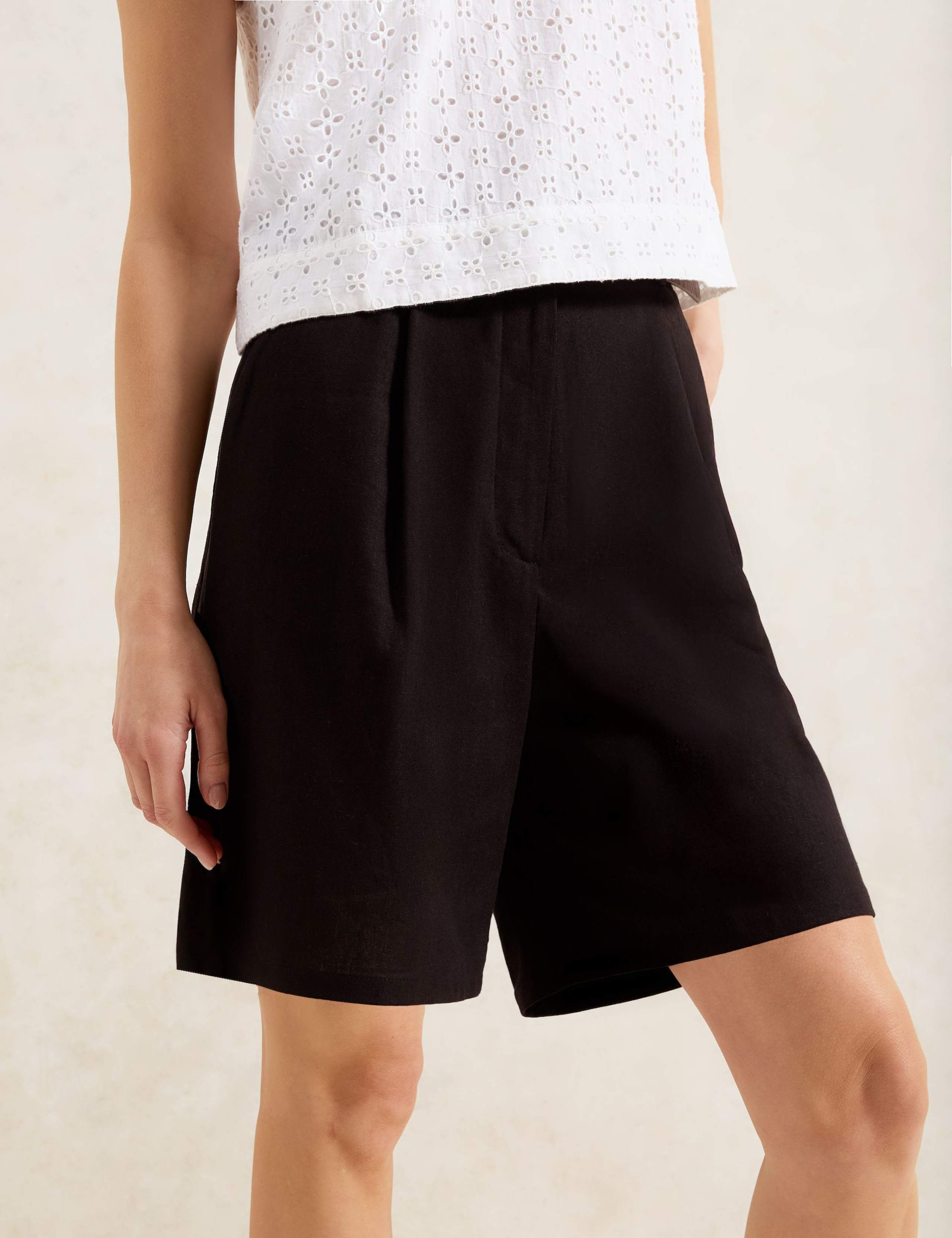 Linen Rich High Waisted Pleat Front Shorts 3 of 3