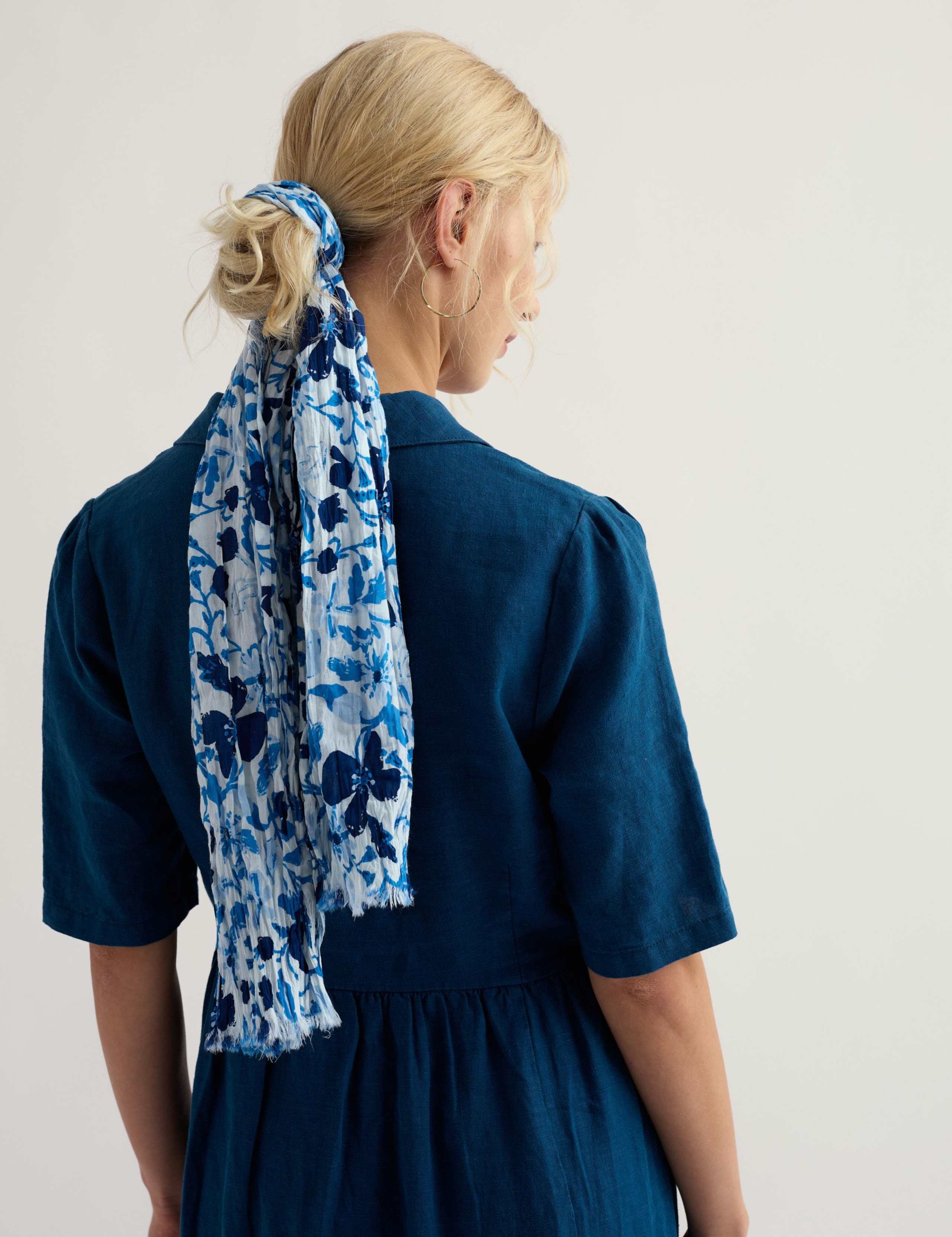 Pure Cotton Printed Floral Scarf 4 of 5