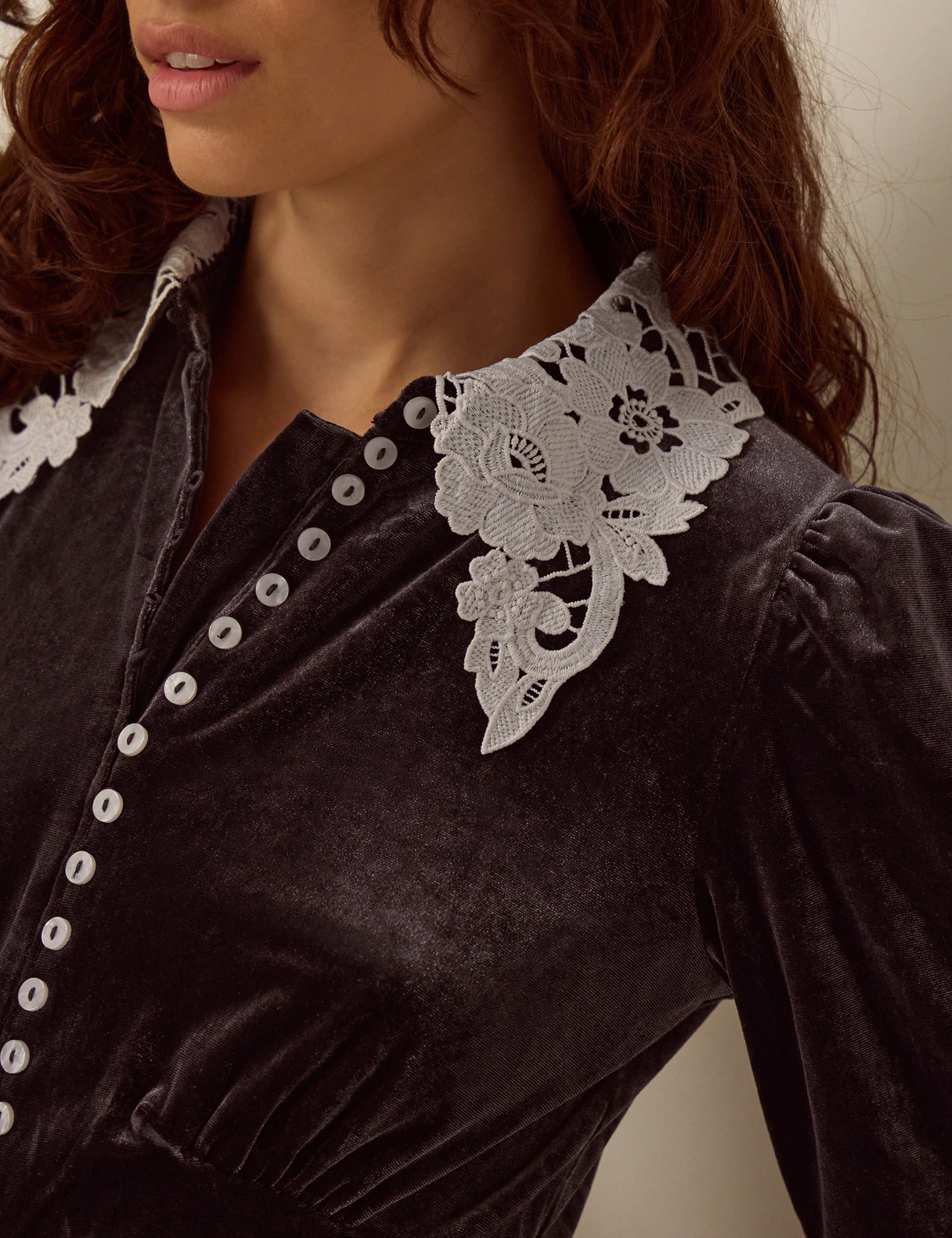 Velvet Lace Collar Midi Dress 4 of 4