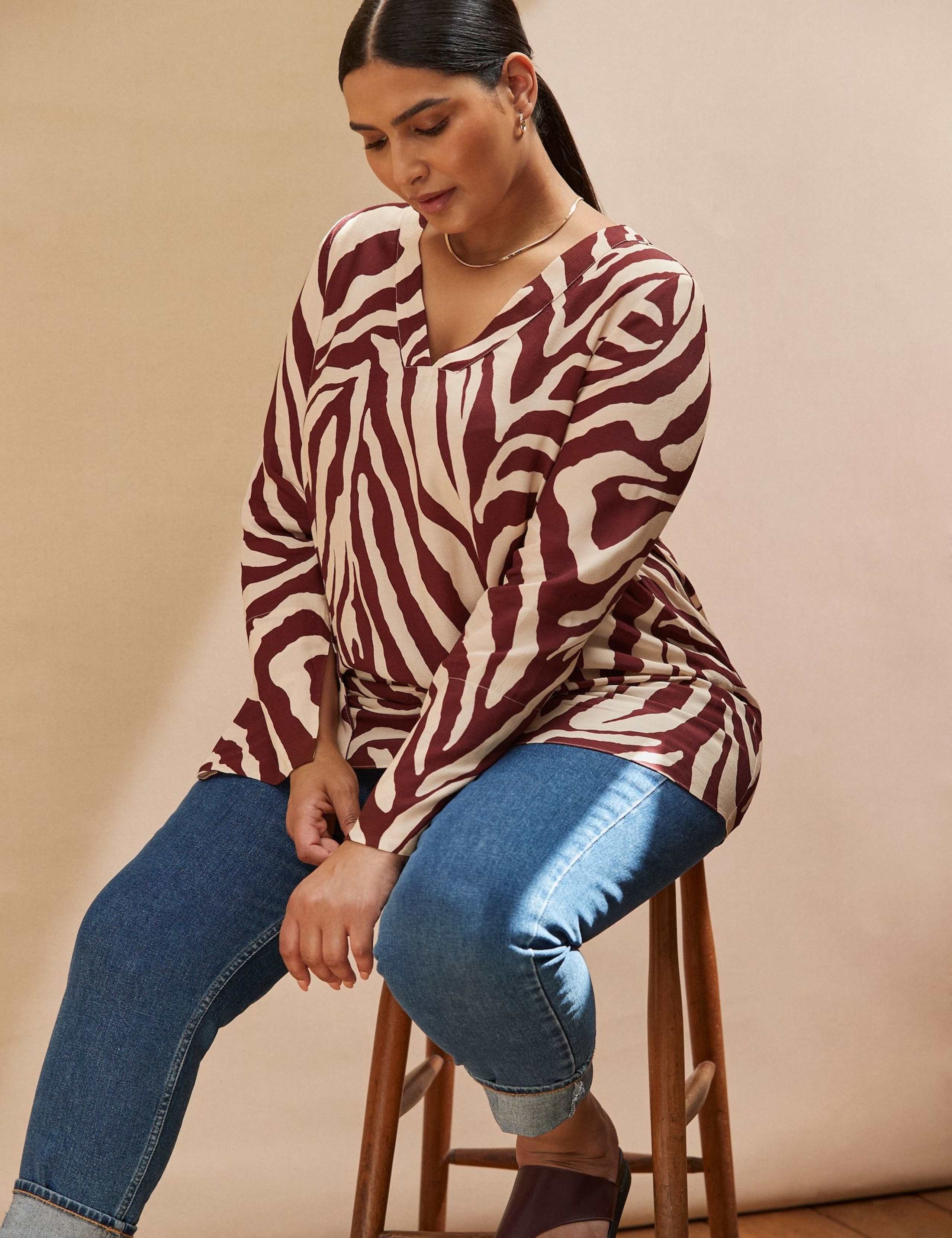 Animal Print V-Neck Split Sleeve Blouse 4 of 4