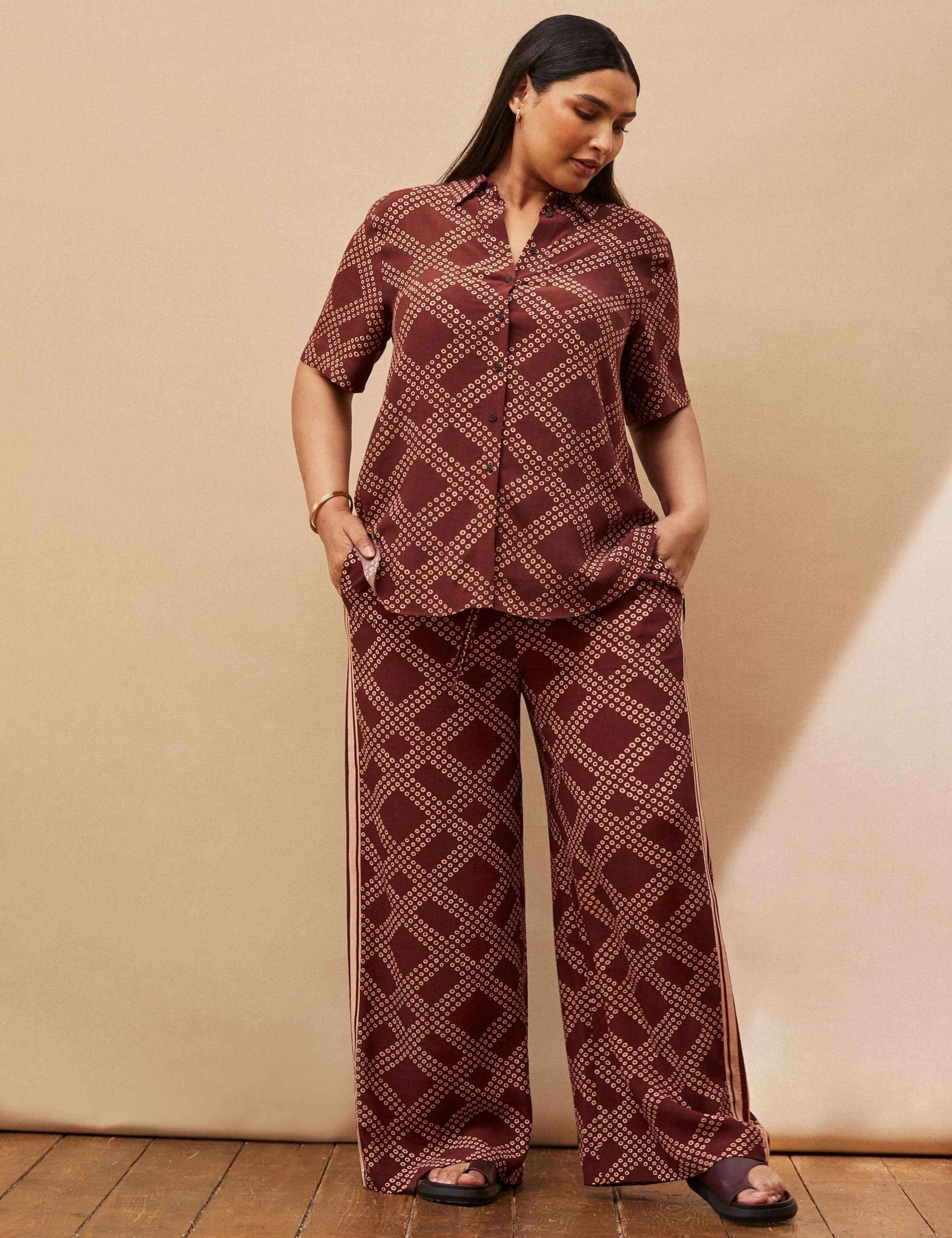 Printed Elasticated Waist Wide Leg Trousers 5 of 5