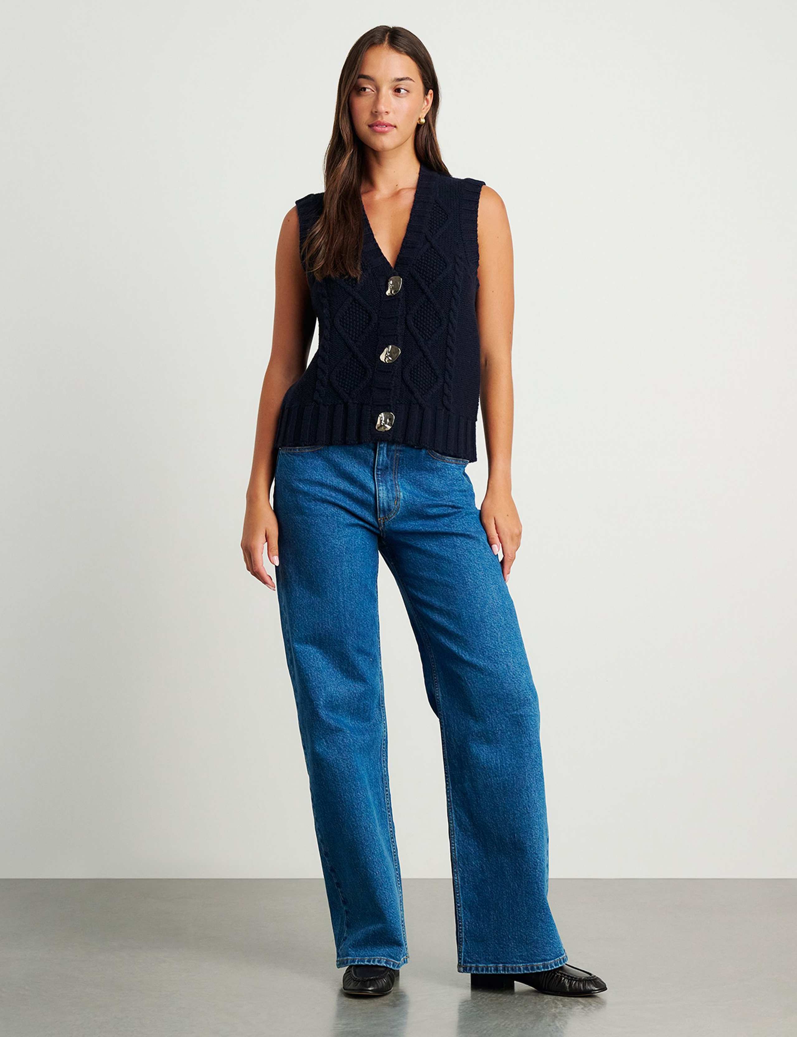 Pure Merino Wool Textured V-Neck Knitted Vest 3 of 7