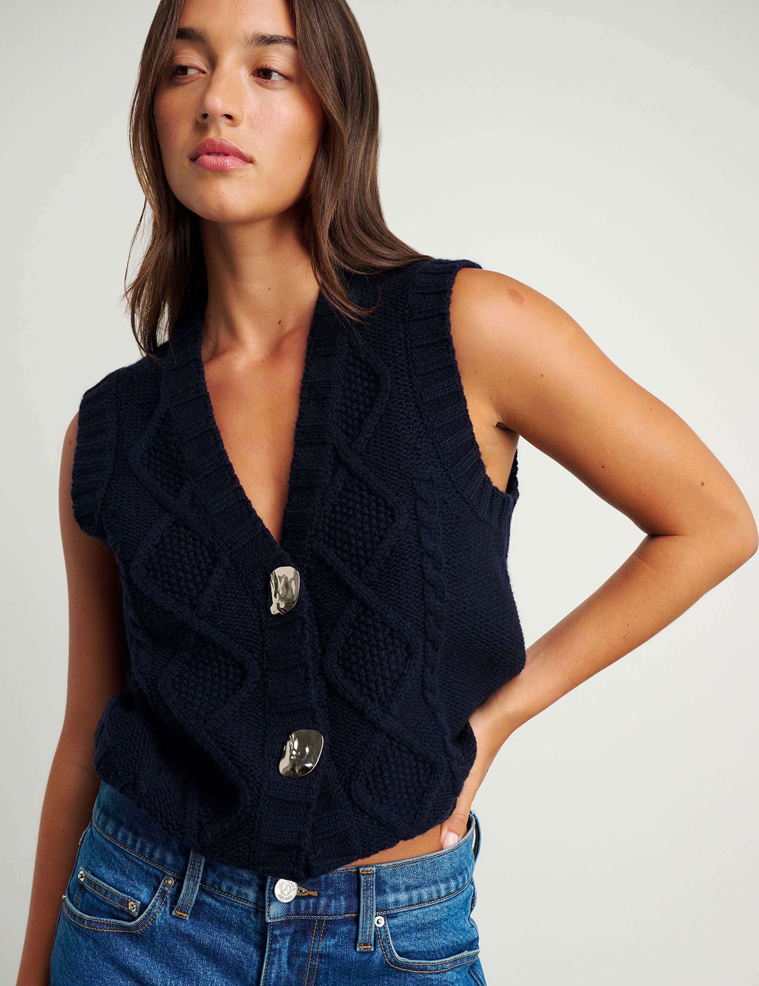 Pure Merino Wool Textured V-Neck Knitted Vest 4 of 7