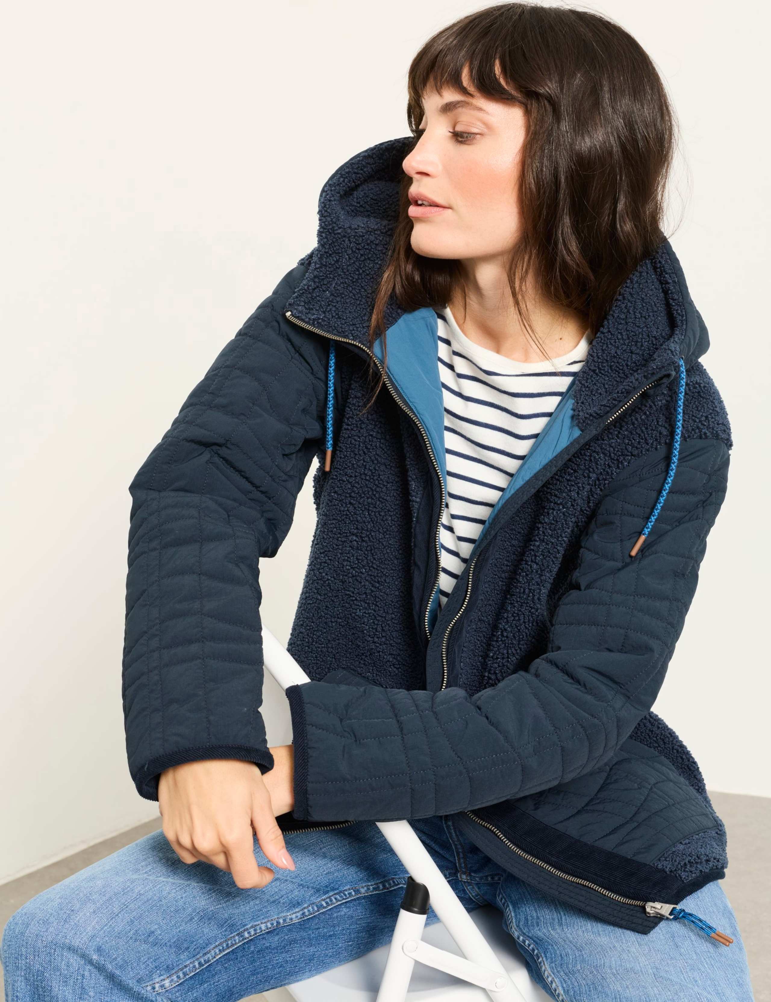 Borg Quilted Hooded Zip Through Jacket 4 of 7
