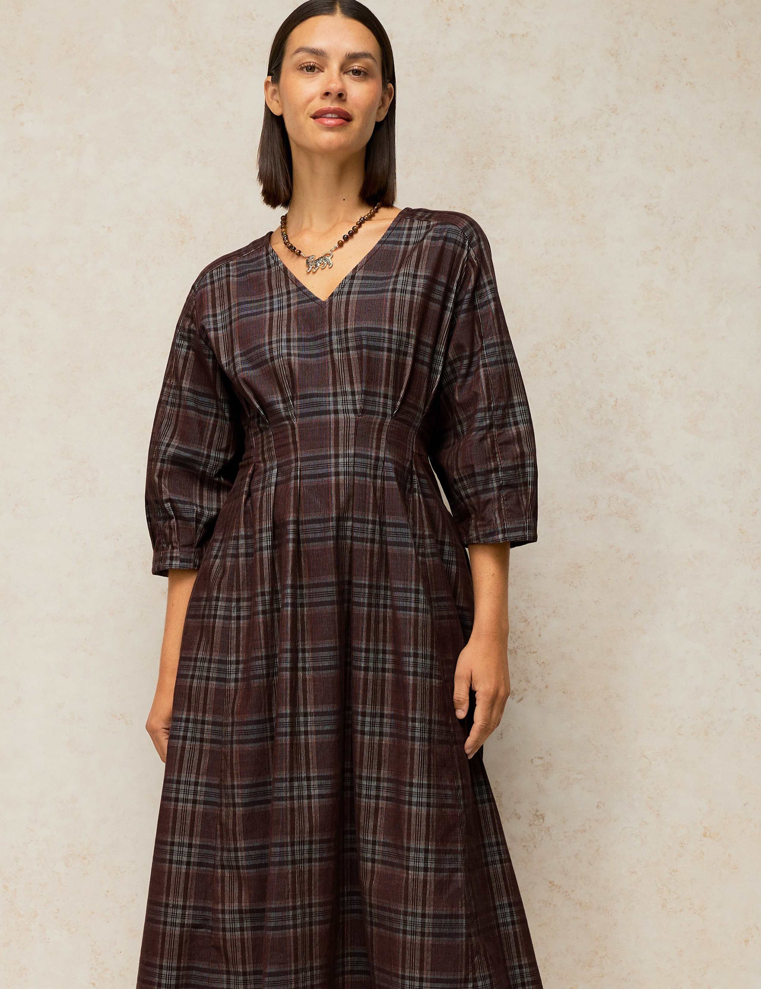 Kate Cord Printed V Neck Midi Tea Dress 4 of 7