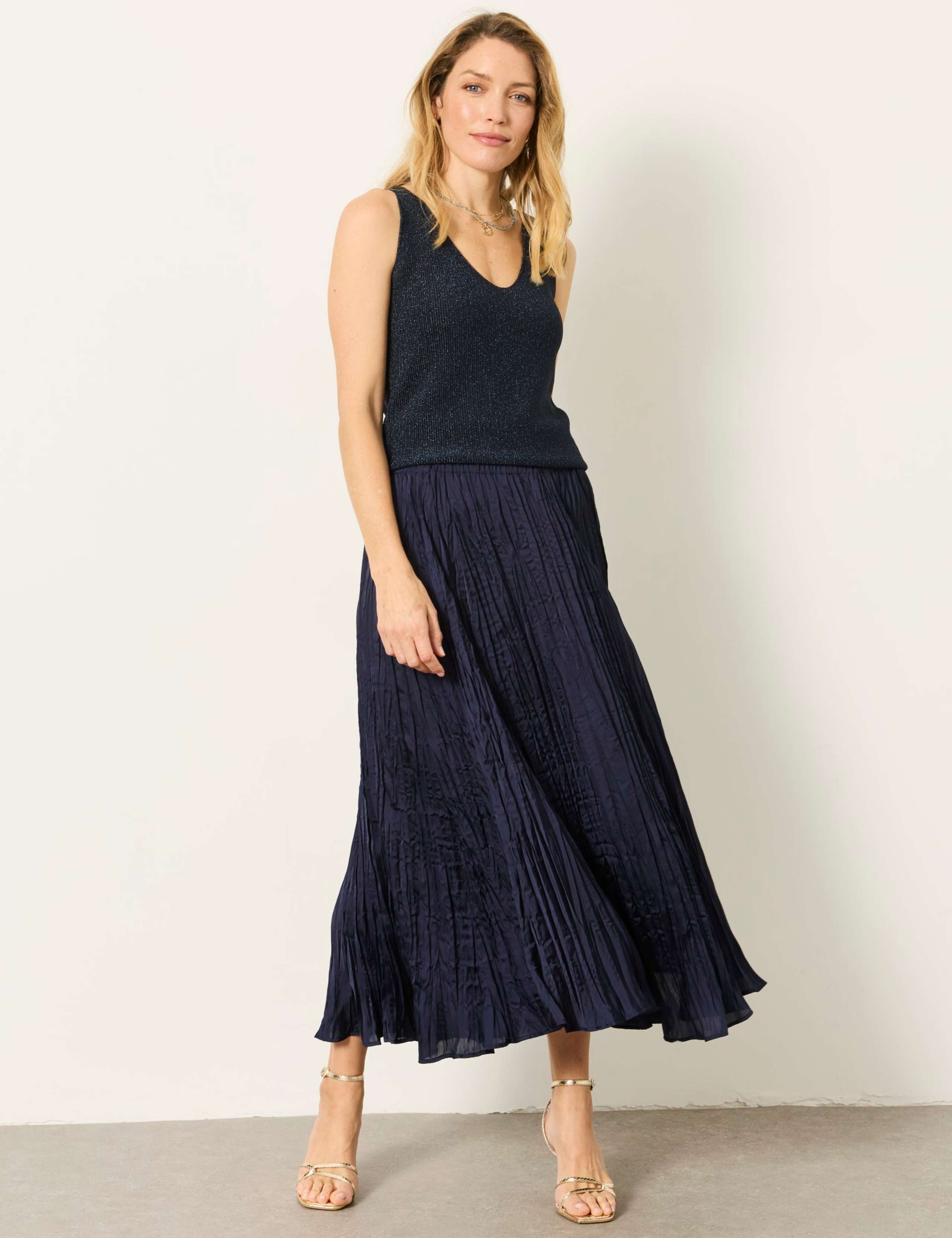 Textured Pleated Midi Skirt 3 of 6