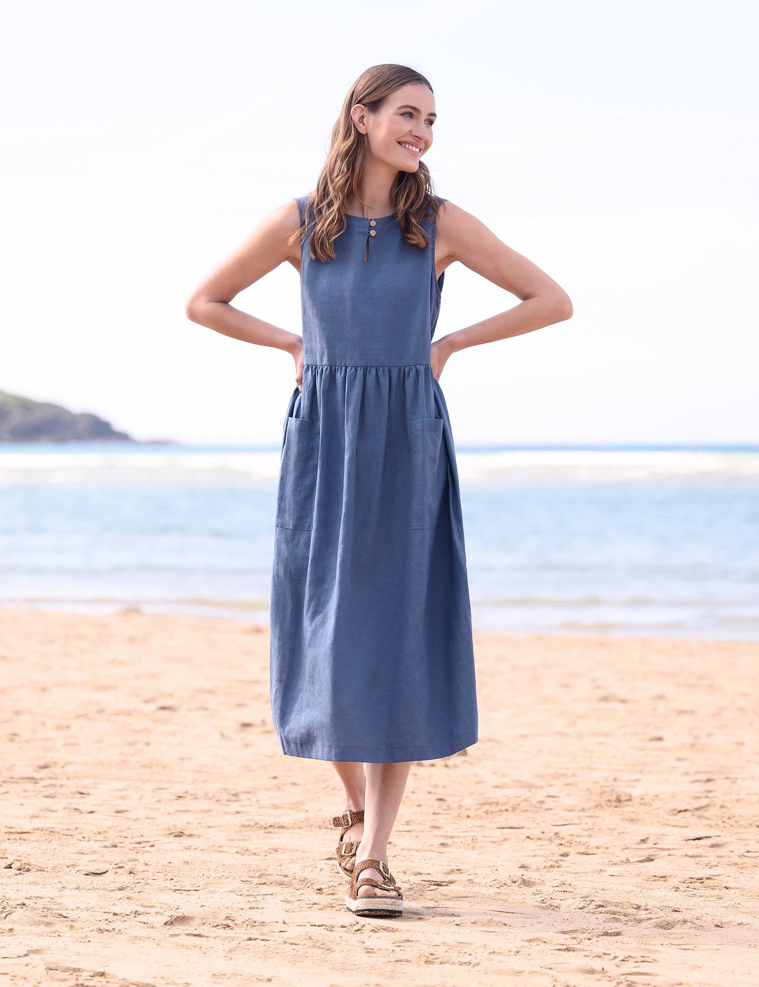 【SALE/国内発送】  Smock Top Midi Dress Dresses | Plus Tiered Shirred Midaxi Smock Dress | boohoo