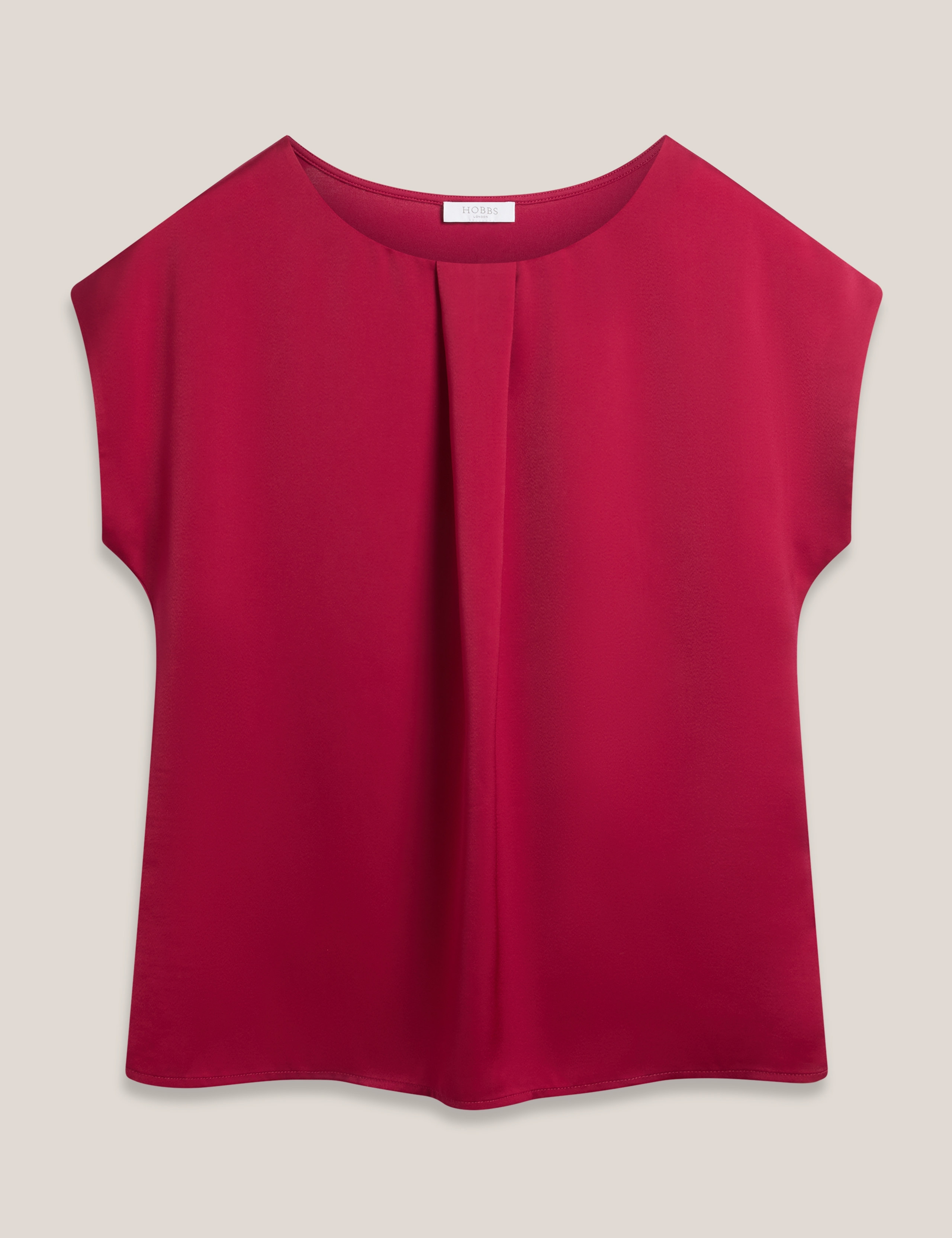 Pleat Detail Top 2 of 5