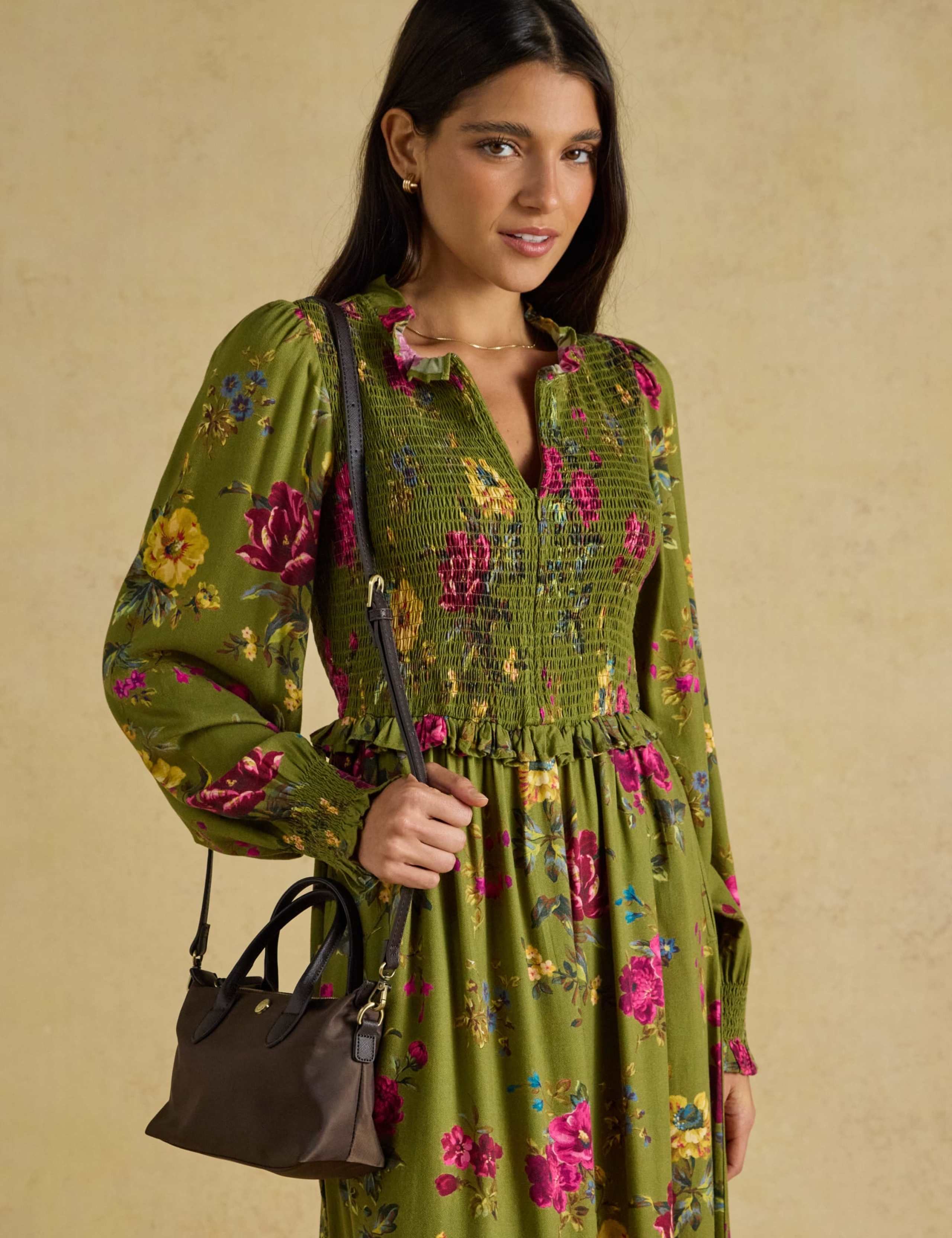 Woven Top Handle Cross Body Bag 8 of 9