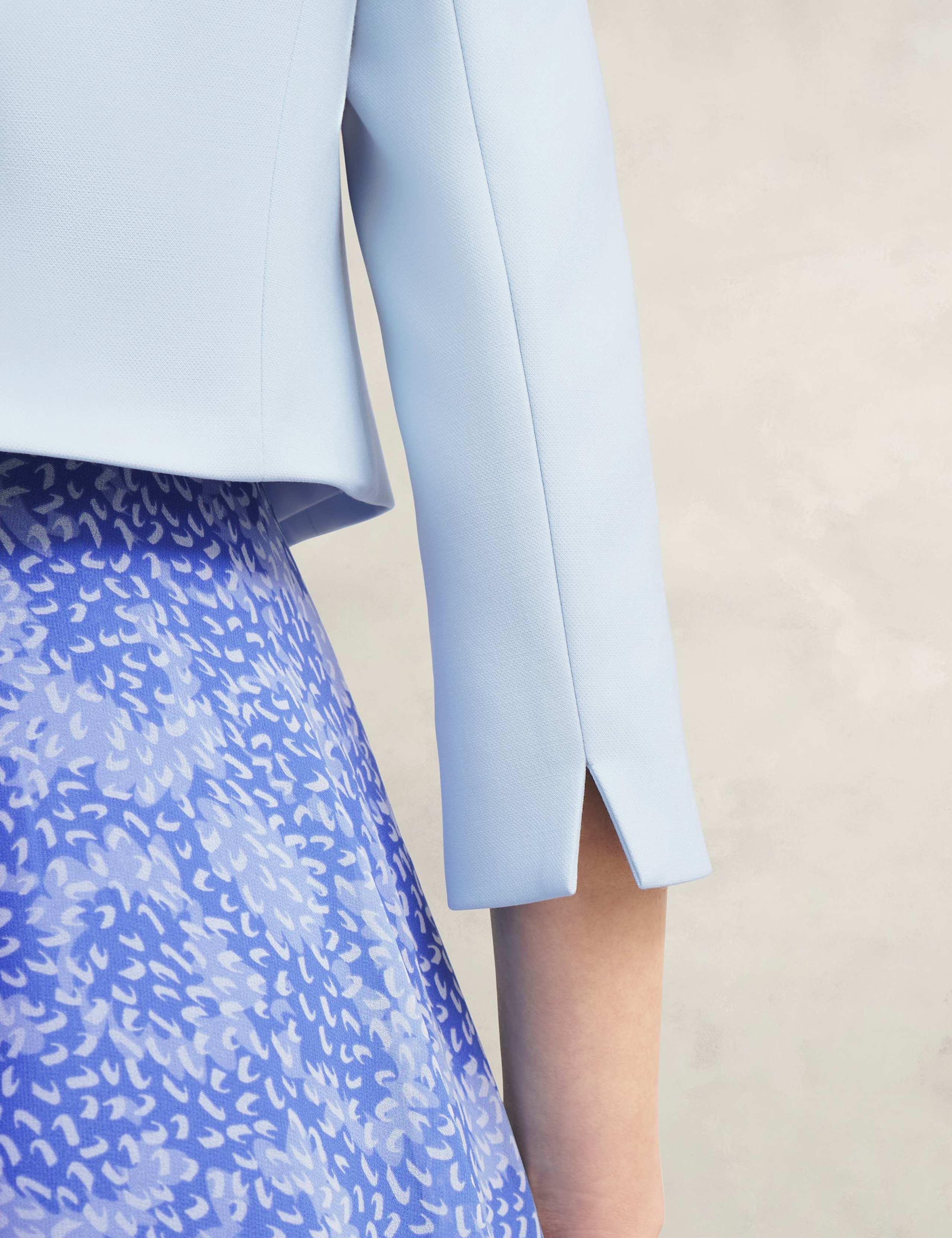 Collarless Cropped Jacket 6 of 6