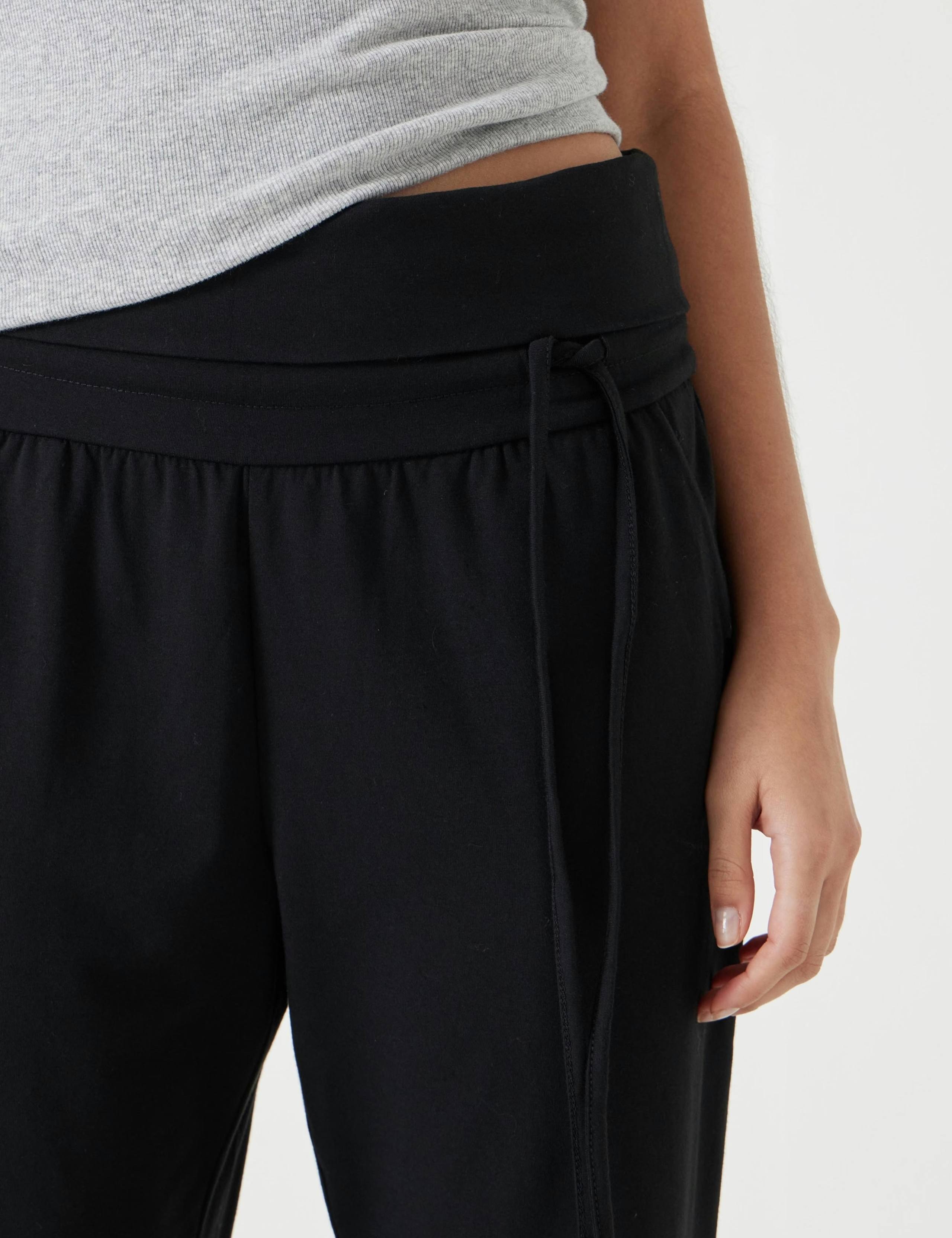 Modal Blend Cuffed Joggers 3 of 6