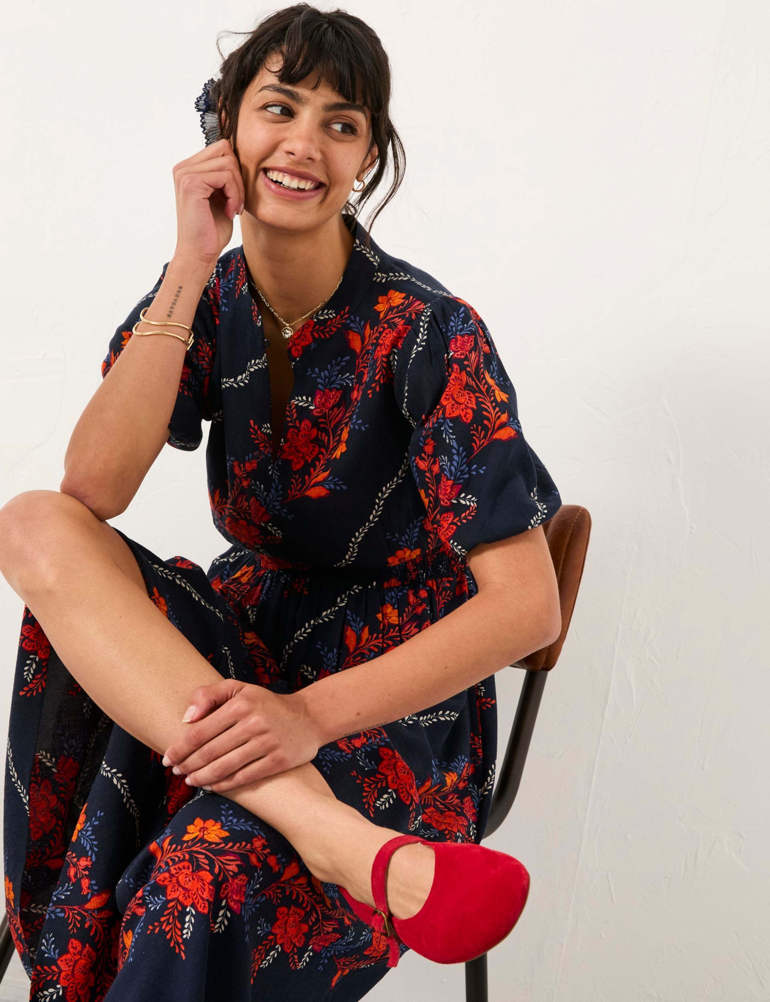 Floral Notch Neck Midaxi Waisted Dress 3 of 5