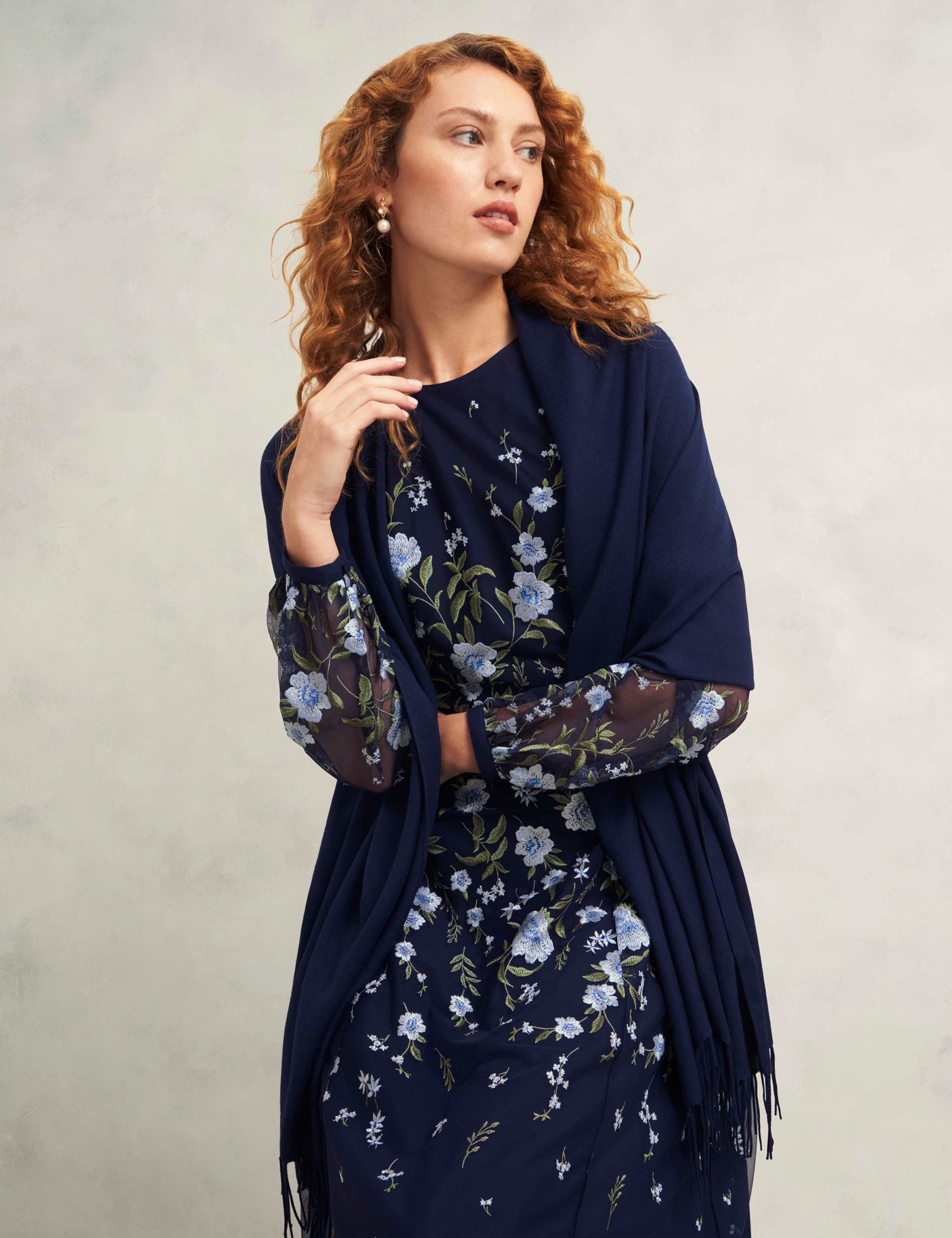 Textured Fringed Scarf 3 of 4