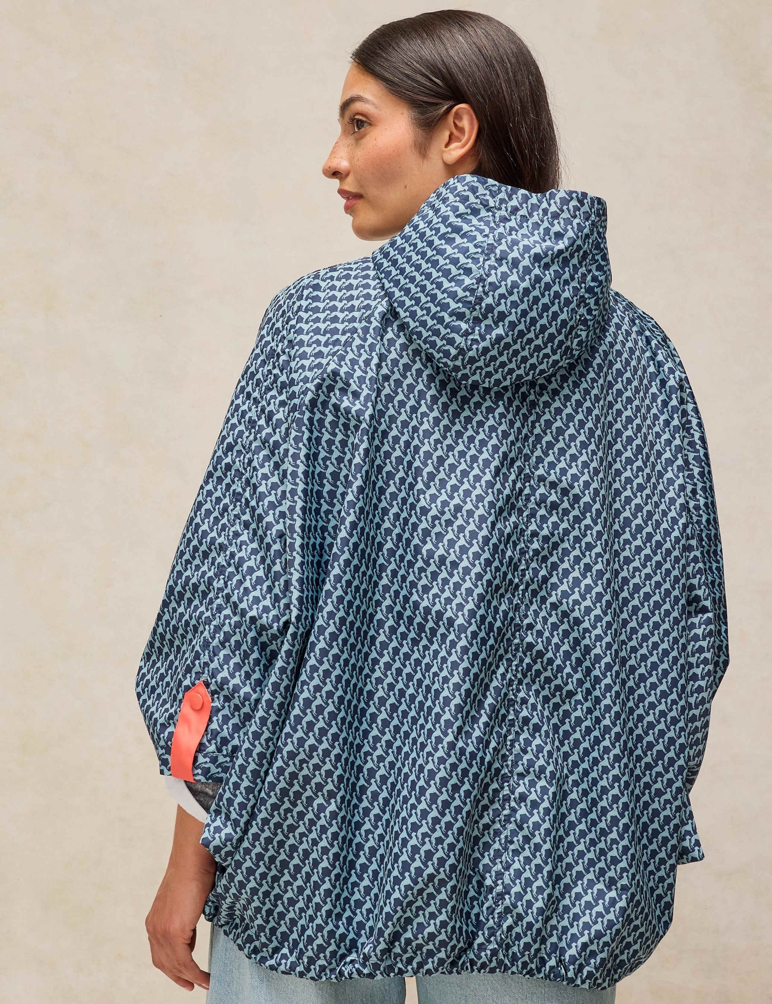 Lightweight Hooded Showerproof Poncho 3 of 6