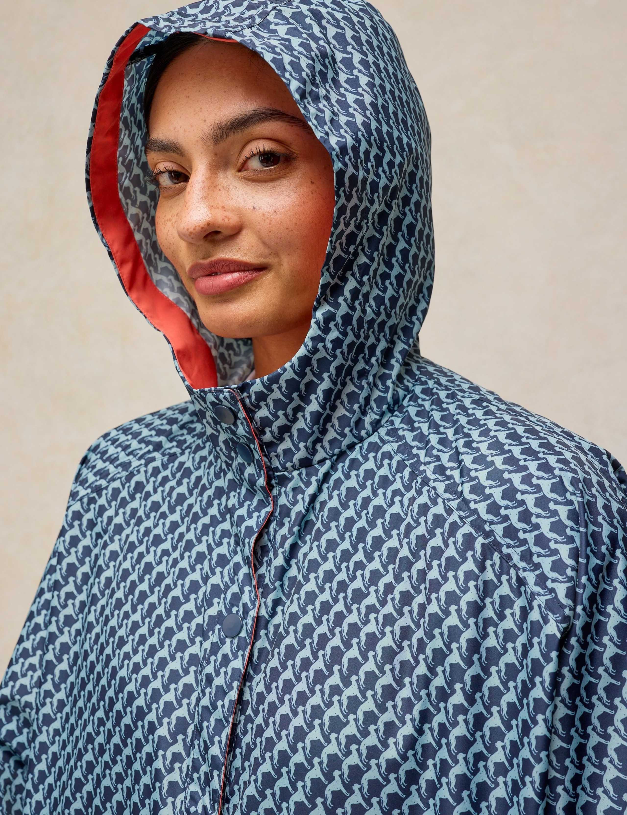 Lightweight Hooded Showerproof Poncho 6 of 6