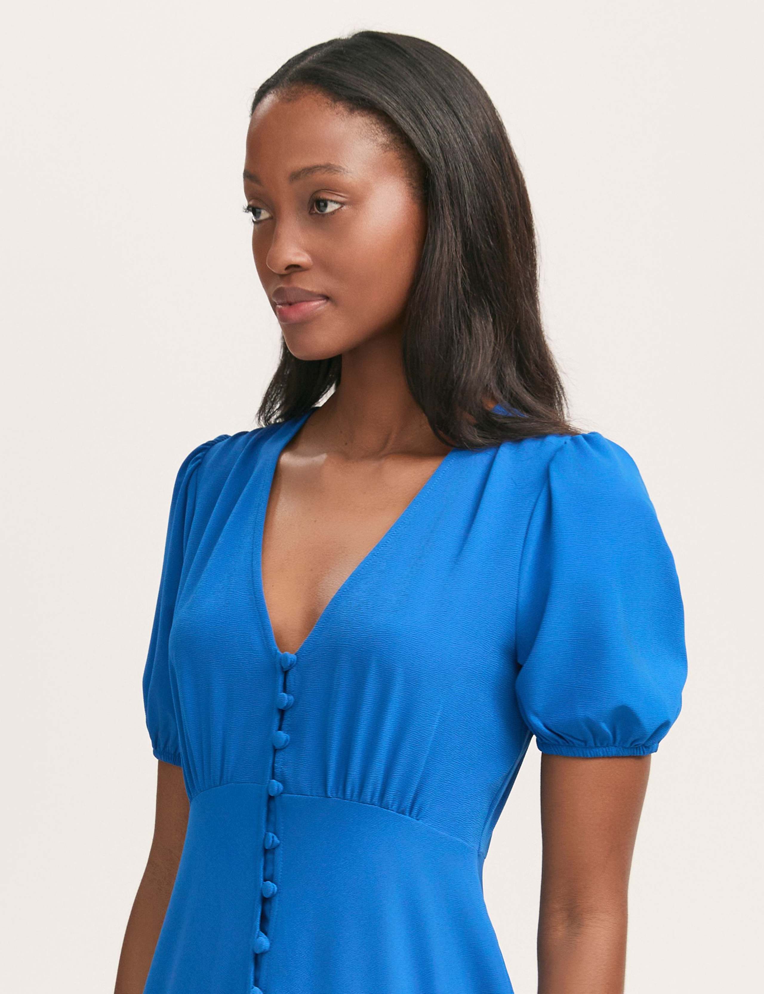 Crepe V-Neck Puff Sleeve Midi Tea Dress 4 of 4