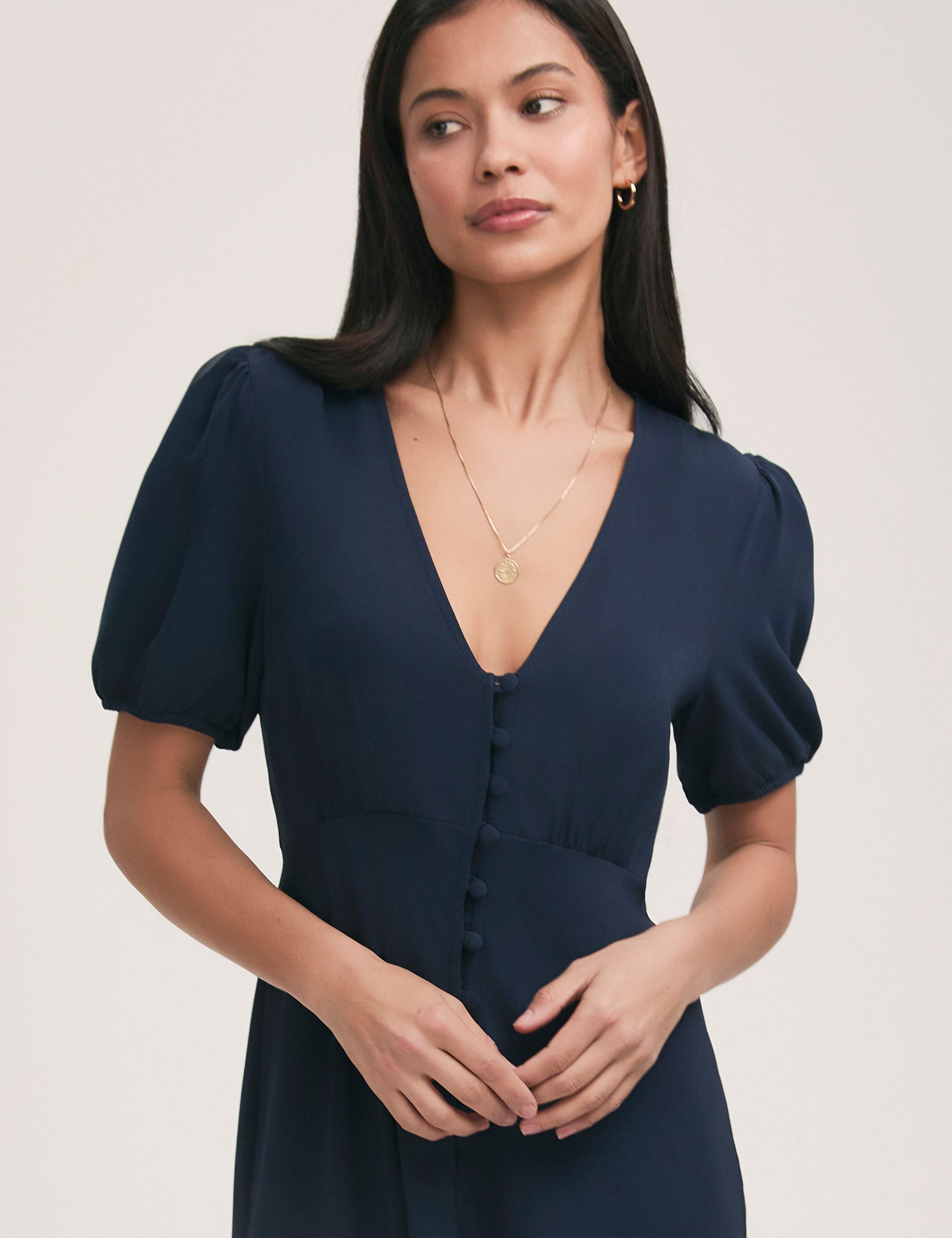 Crepe V-Neck Puff Sleeve Midi Tea Dress 4 of 4