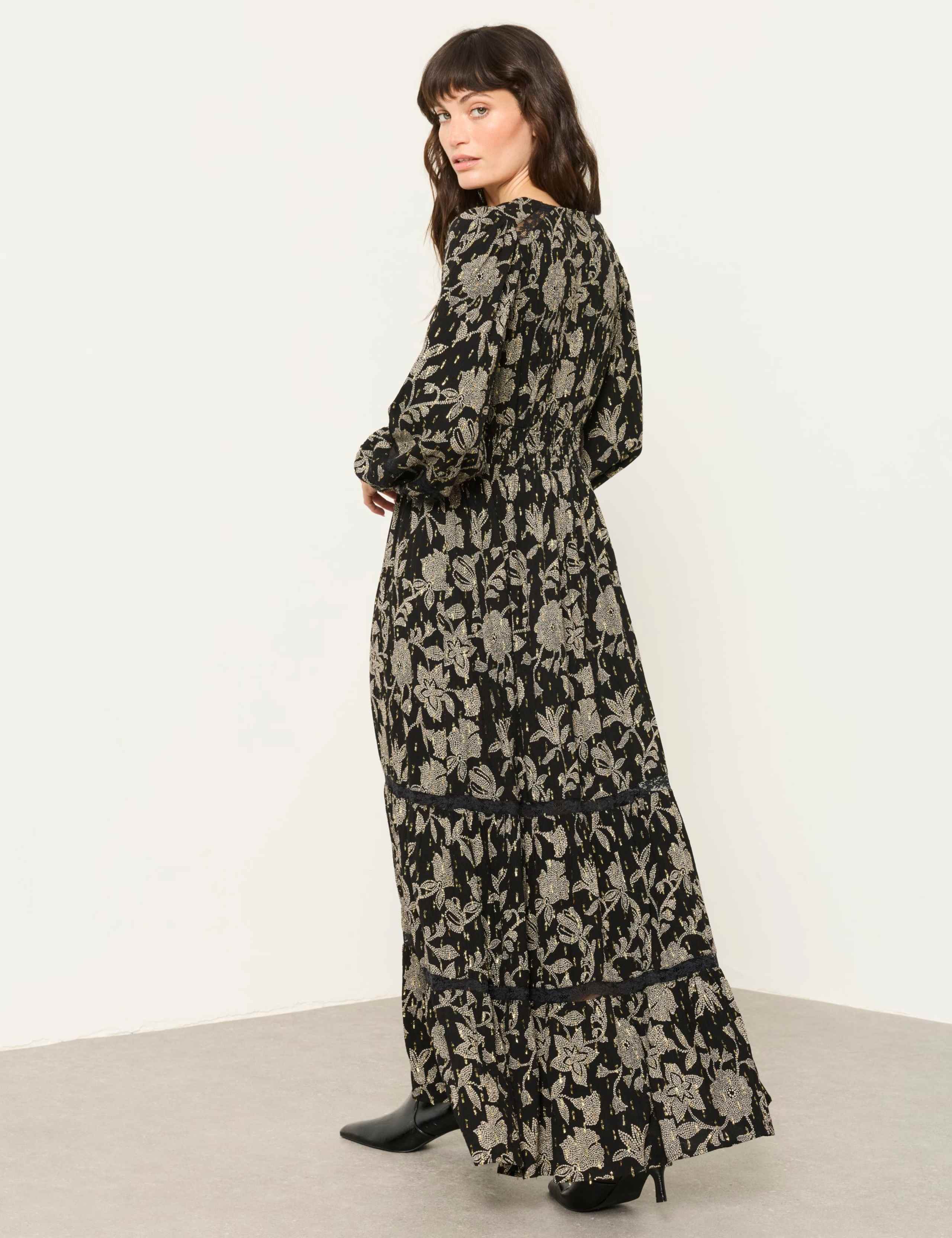 Jacquard Floral V-Neck Maxi Waisted Dress 3 of 5